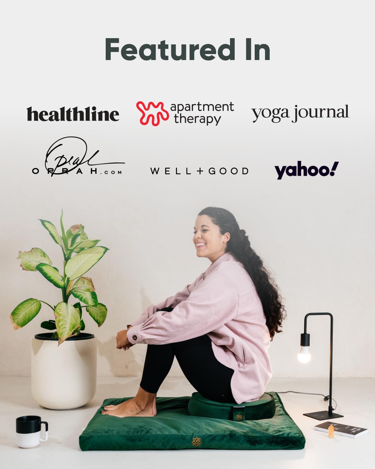 Mindful Modern Velvet Zabuton Meditation Mat - Luxurious Meditation Cushion Pillow with 100% Cotton Filling - Enjoy Better Posture and Greater Comfort for Zafu or Bench (Emerald Green)