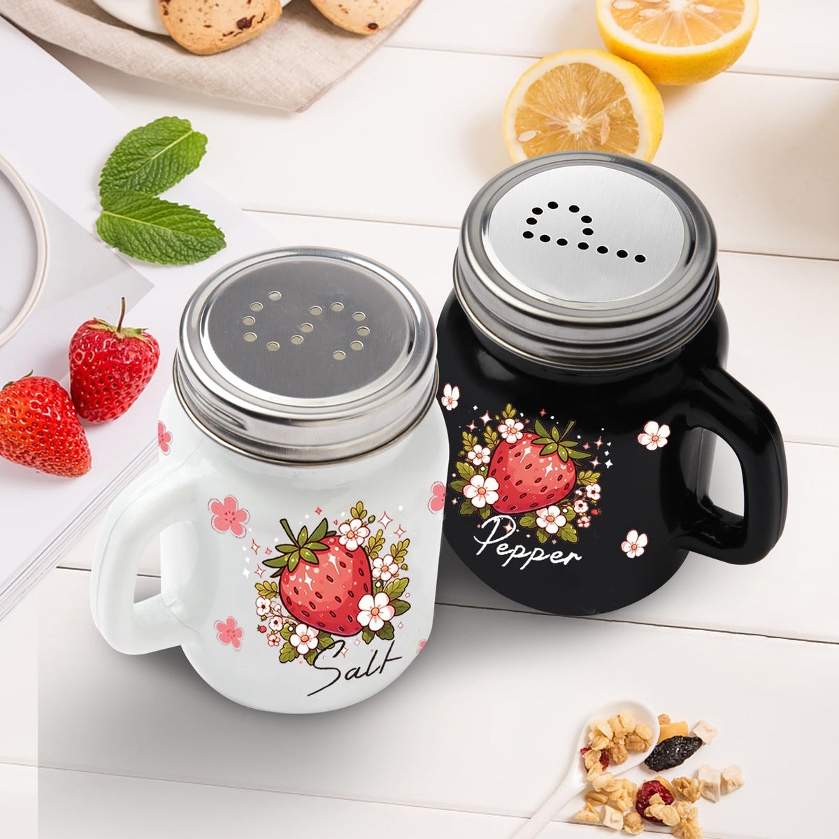 2 Salt And Pepper Shakers,Strawberry Cute Fun Salt And Pepper Shakers Set,Cute Salt Shakers For Kitchen Decor,Black And White Salt And Pepper Shakers With Stainless Steel Lids