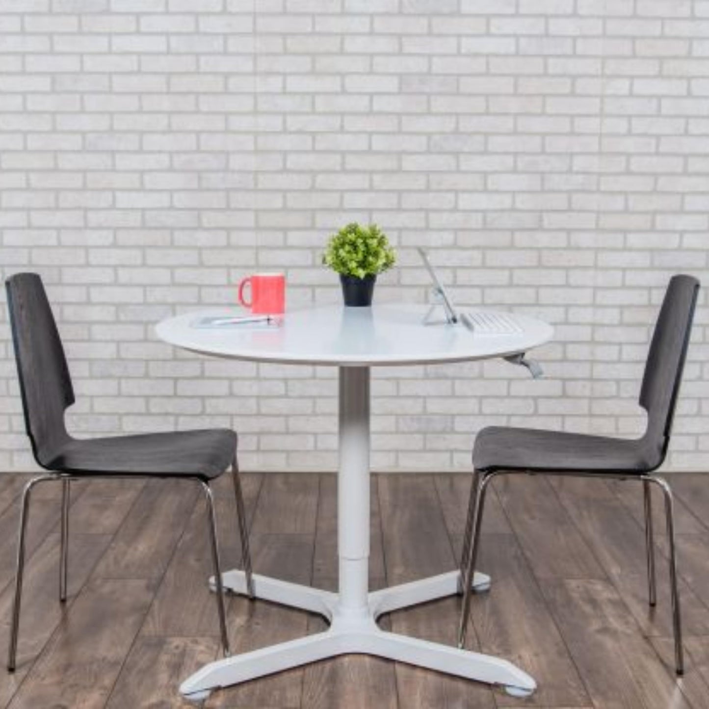 FSE 373-LX-PNADJ-32RD 32" Pneumatic Height Adjustable Round Cafe Table