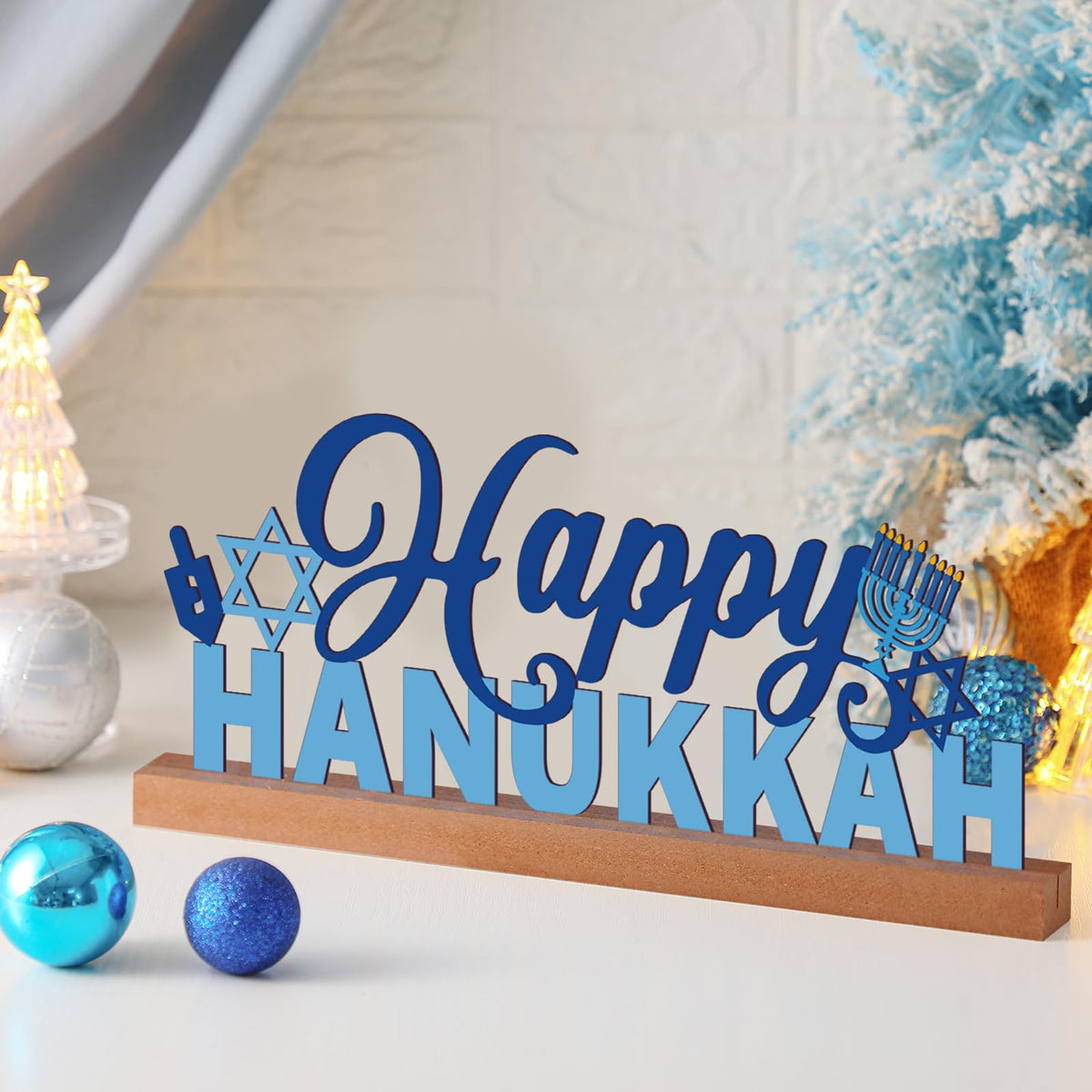 Yaocom 13.78 Inch Happy Hanukkah Table Decoration Happy Hanukkah Metal Letter Sign Star of David Freestanding Tabletop Centerpiece with Wooden Base Cutout Word Sign for Home Mantel Shelf Fireplace