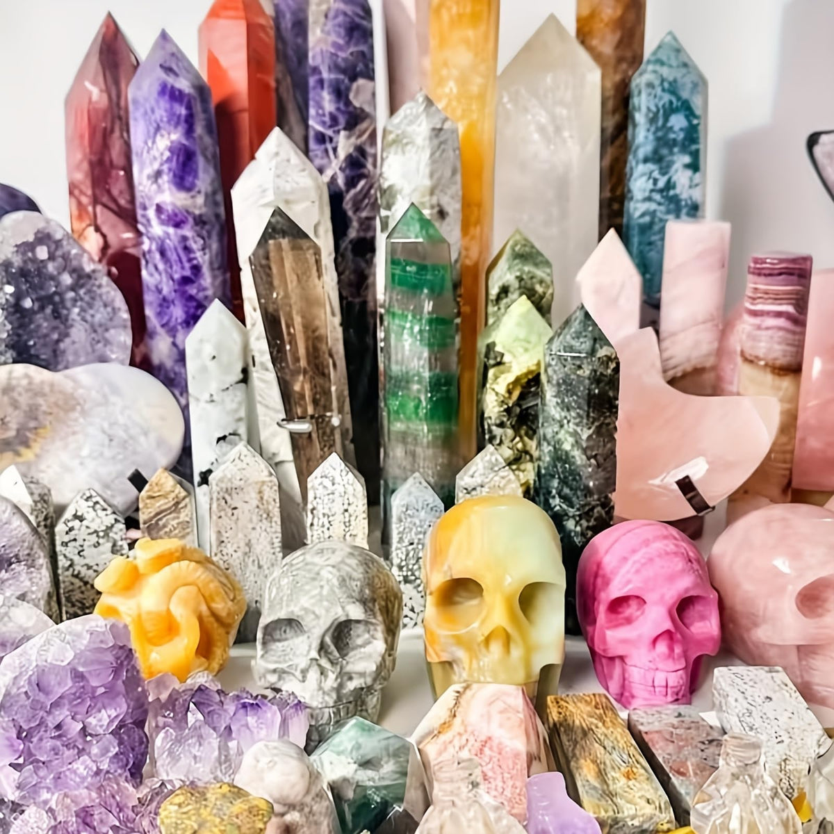 1-3LB Natural Crystal Mystery Box – A Unique Gift of Gemstone and Healing Crystals for Spiritual Wellness and Positive Vibes (2, Pounds)