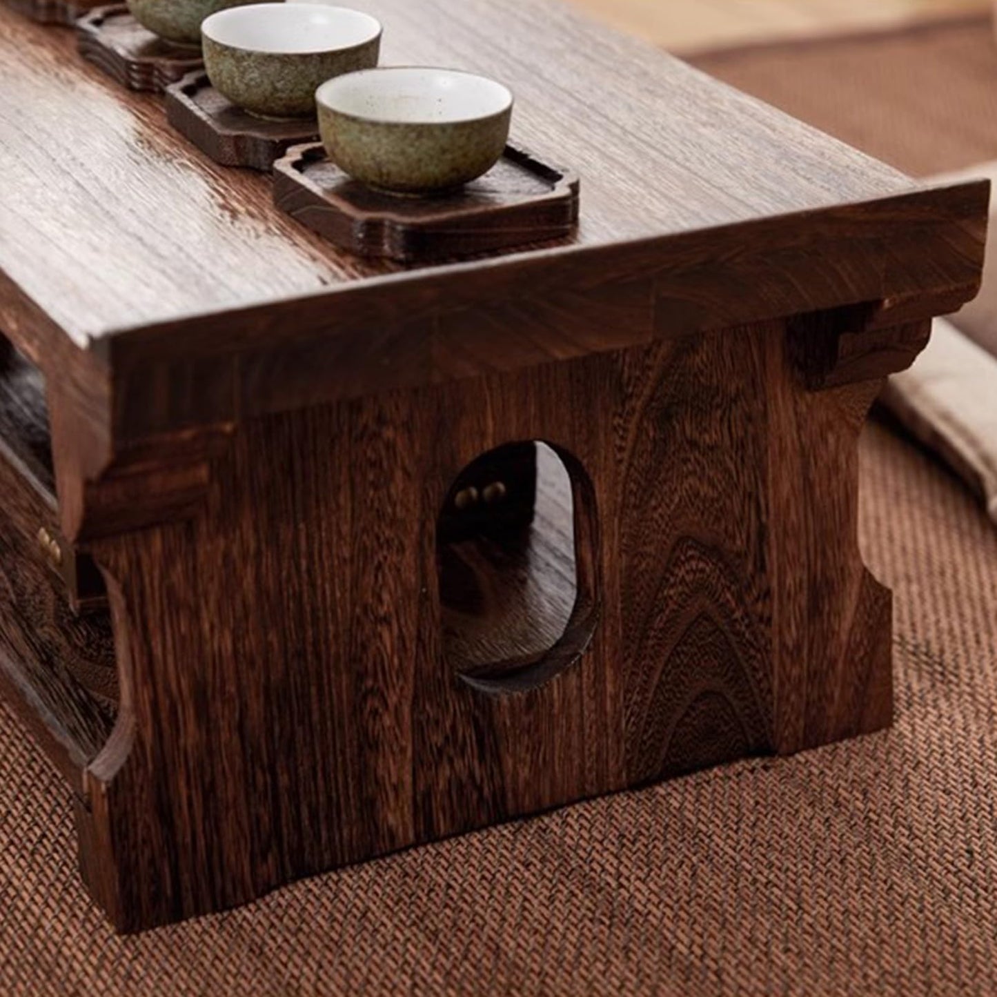Portable Antique Tatami Floor Table - Low Meditation & Tea Table for Home & Garden, 70x35x28cm, Multifunctional Zen Furniture for Relaxation & Mindfulness