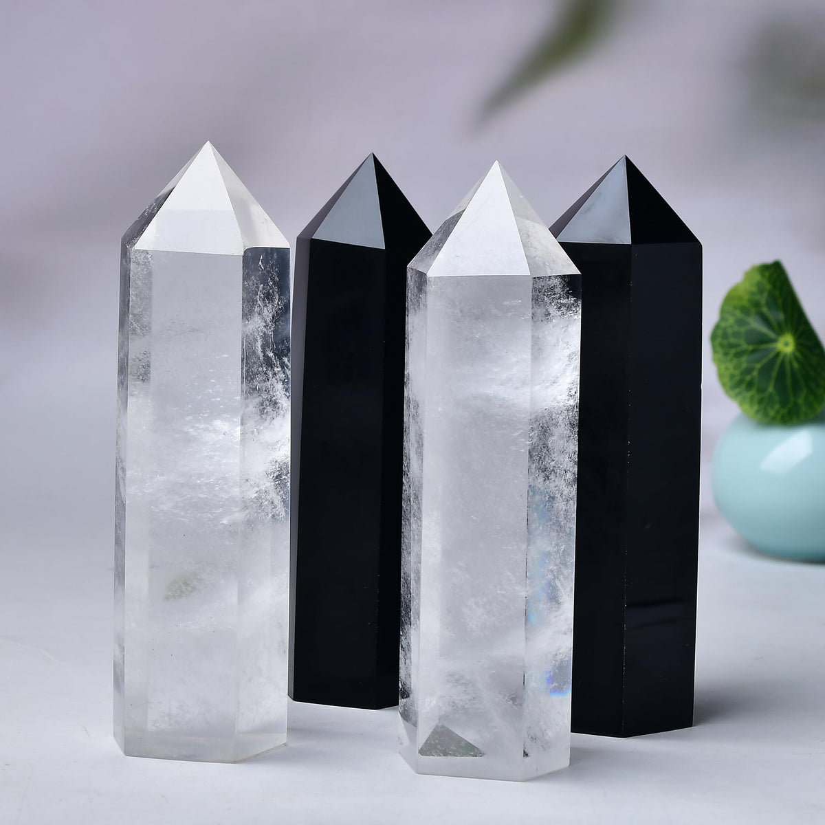 WUYOUSHI Large Clear Quartz Healing Crystal Towers 5.9" -6.1" Natural Crystal Wand 6 Faceted Chakra Crystal Point Reiki Meditation Therapy Home Decoration Gift (1-1.2lb)