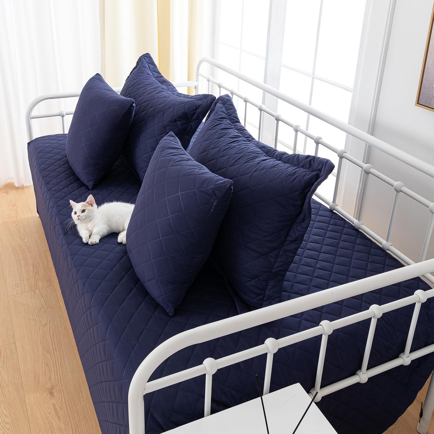 Feyocn 5-Piece Daybed Cover Set Navy Blue Twin Cozy Daybed Bedding Sets for All Season Lightweight Daybed Comforter Bedspread, Geometric Print Day Bed Cover for Twin Bed with 4 Pillow Shams,39"x75"