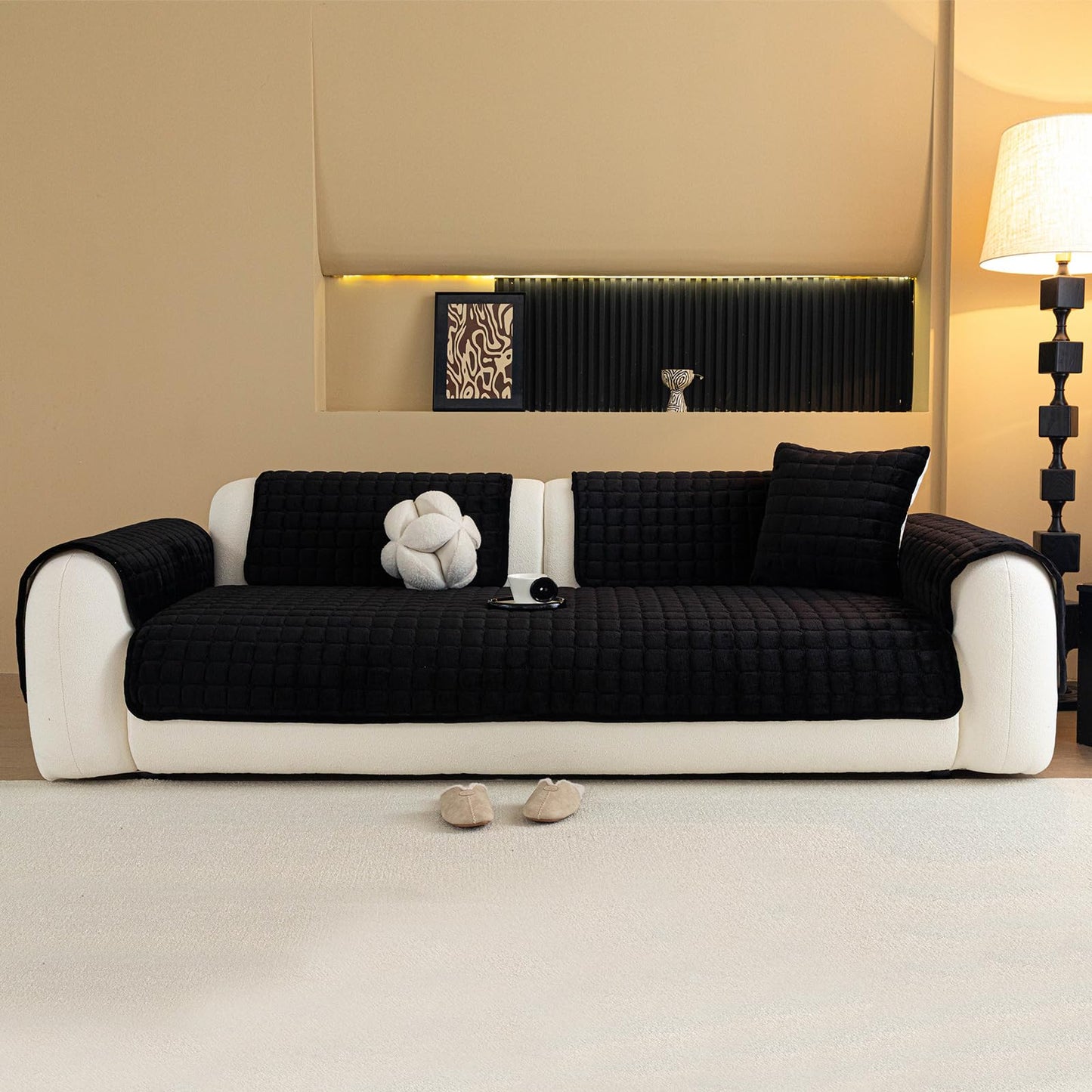MDSASFD Velvet Couch Cover, Plush Sectional Sofa Cover Washable, Anti Slip Sofa Slipcover for Armrest & Backrest, Furniture Protector Covers for Pets & Kids(1PC, Black, 35.4"×35.4", Single Seater)
