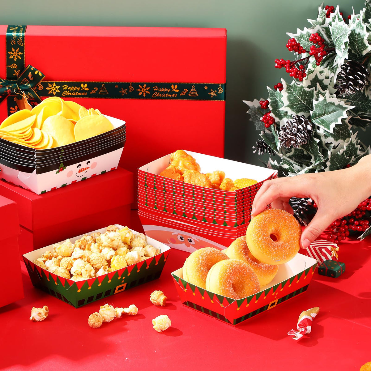 Dunzoom 48 Pcs Christmas Paper Food Trays Plates Disposable Christmas Movie Snack Trays Santa Elf Snowman Red Green Plates Nacho Hot Dog Serving Boat for Xmas Party Supplies Decoration (Style 1)