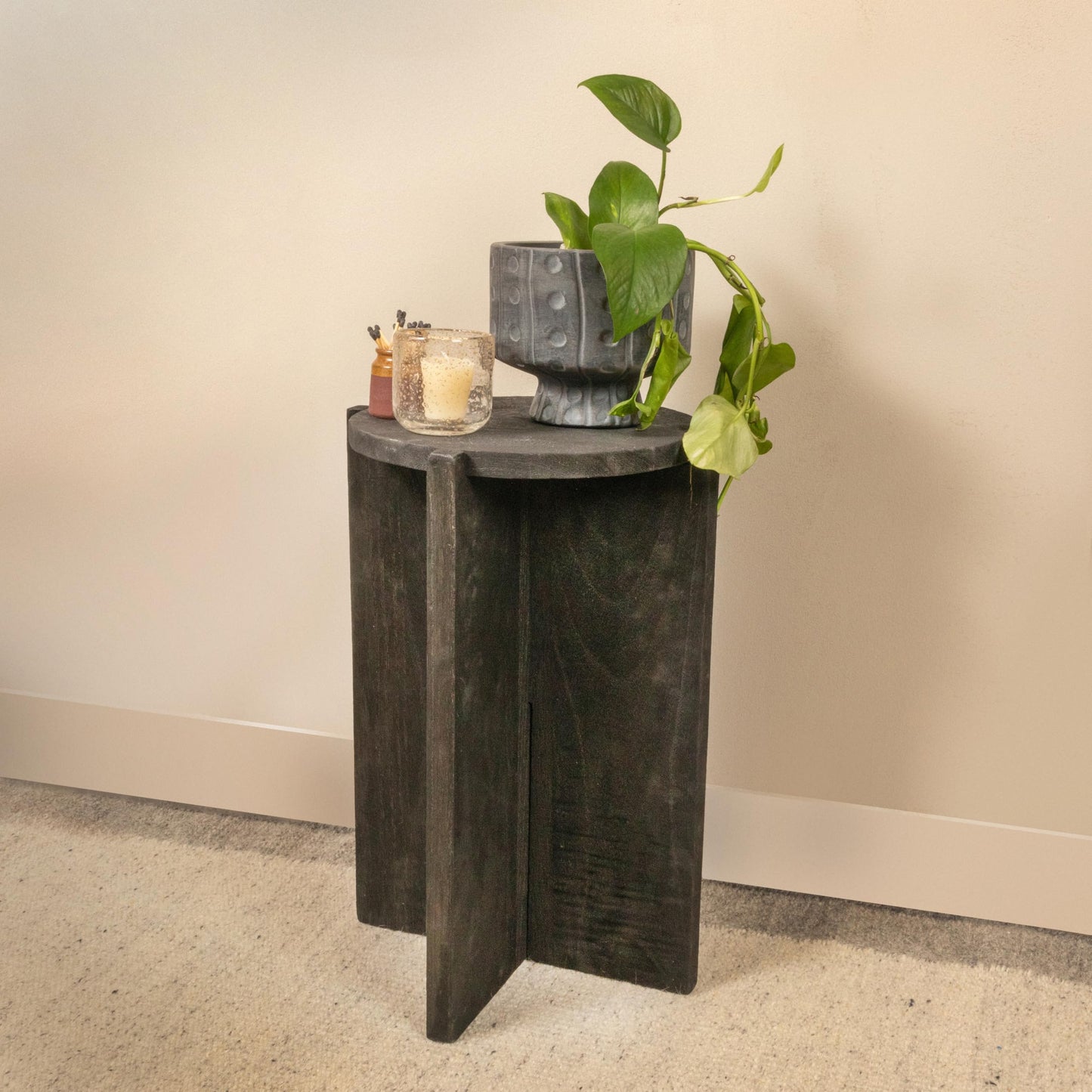 Creative Co-Op Paulownia Wood Round Accent Table, Black