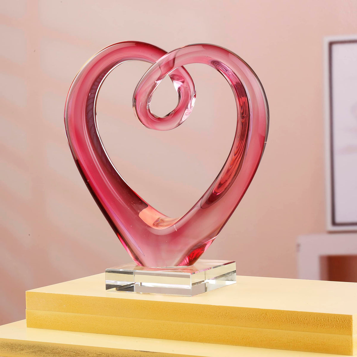 Yao Yuan 7.49'' Tall Hand Blown Art Glass Pink Heart Sculpture, Glass Heart Figurines Party Home Decoration,Art Sculpture Collection for Valentine's Day Gift (Pink)
