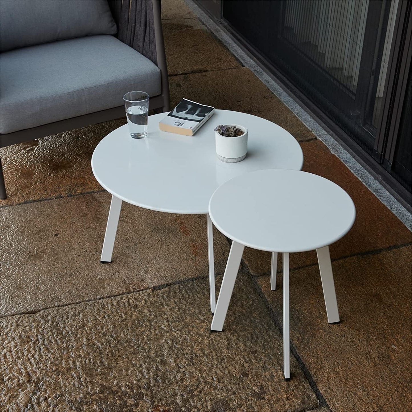 juserox Patio Outdoor Coffee Table Set of 2 - Weather Resistant Outdoor Round End Table Modern Coffee Tables for Living Room Balcony Home Office (White)