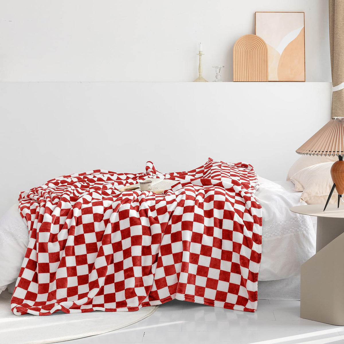 LOMAO Throw Blankets Flannel Blanket with Checkerboard Grid Pattern Soft Throw Blanket for Couch, Bed, Sofa Luxurious Warm and Cozy for All Seasons (Red, 40"x60")