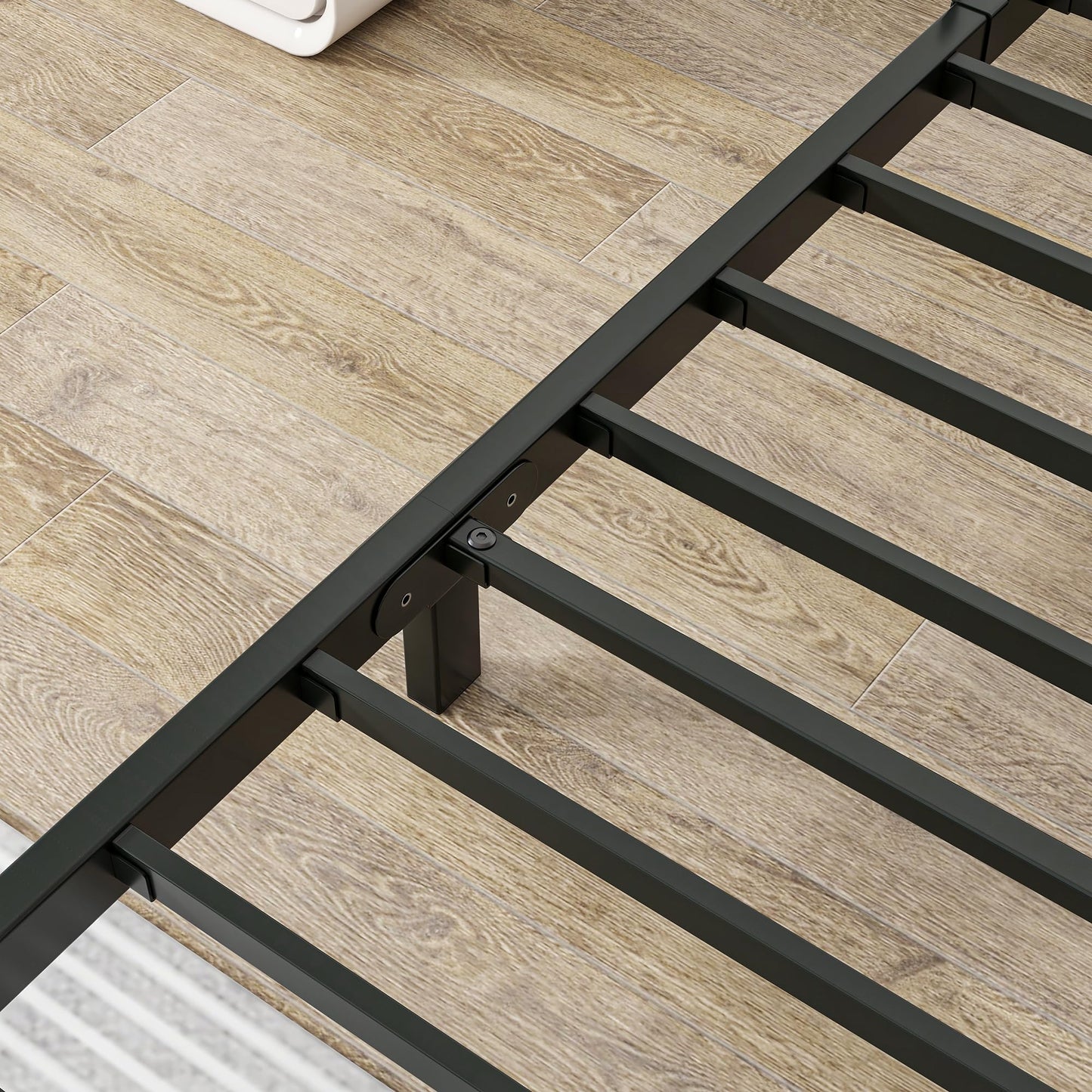 VECOCHO Twin Bed Frames,6 Inch Low Bed Frame Twin Size Metal Platform Bed Frame,Single Floor Bed Frame No Box Spring Needed,Anti-Slip Mattress Foundation with Strong Bearing Capacity,Black