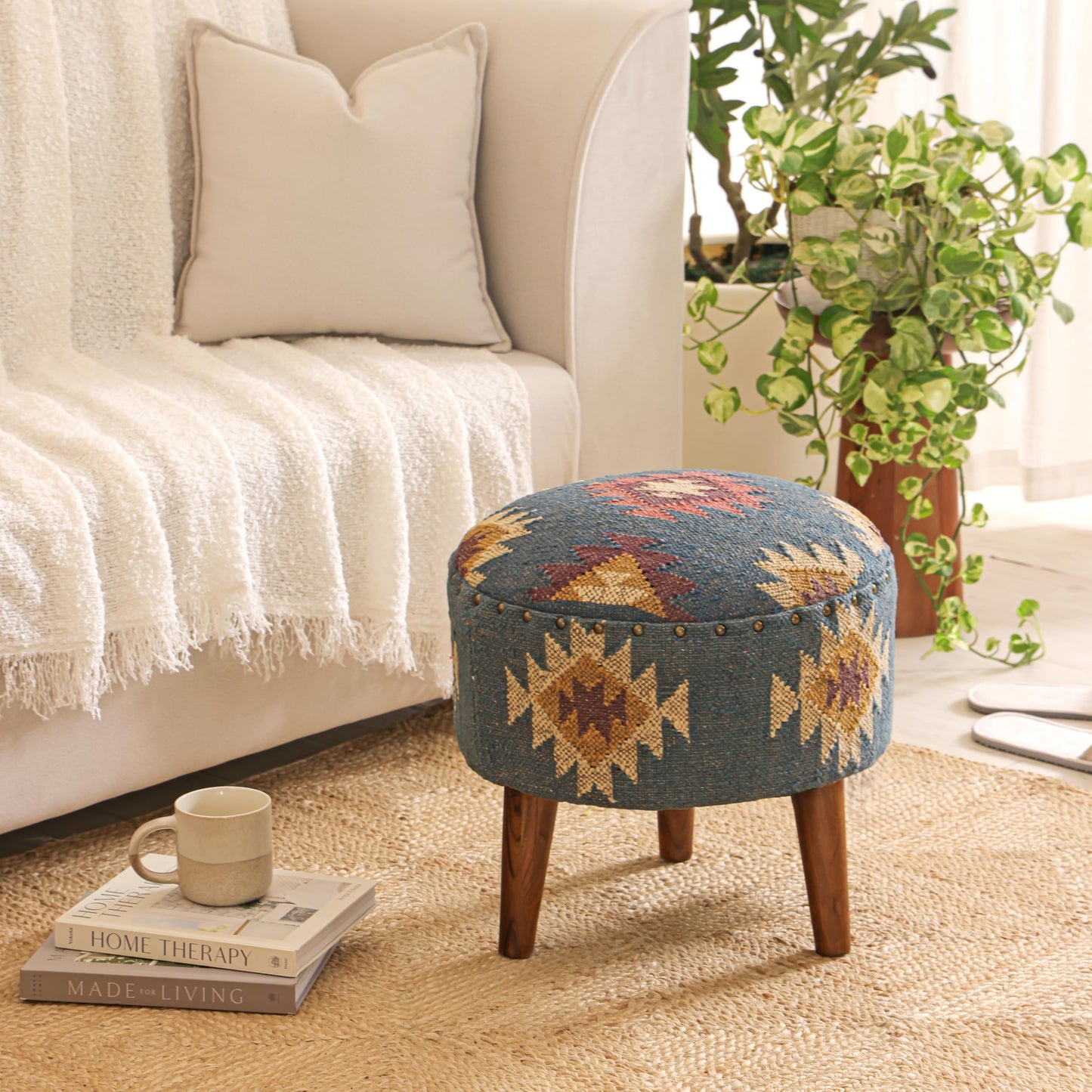NATURAL FURNISH Handmade Kilim Jute Pouf Ottoman Stool | Round Upholstered Seating with Acacia Wood Base | Decorative Foot Rest for Living Room, Bedroom, Hallway, Office & Lounge (Grey)