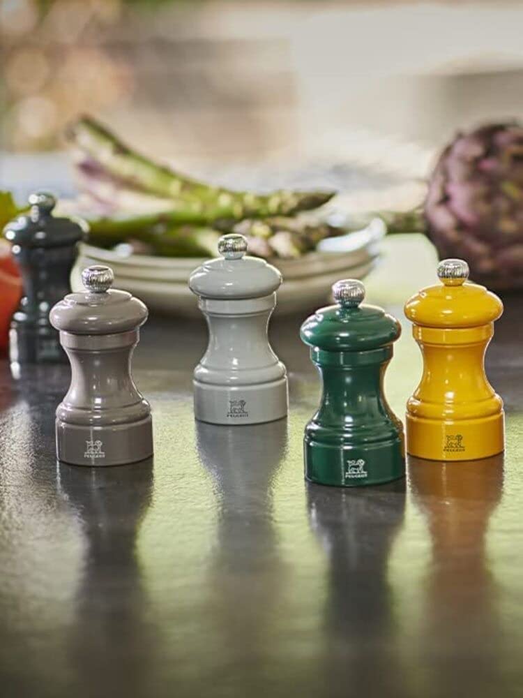 PEUGEOT- Bistro Salt Mill - Classic Salt Grinder - Made with PEFC Certified Wood - Made in France, 10 cm -4 in. Saffron Yellow