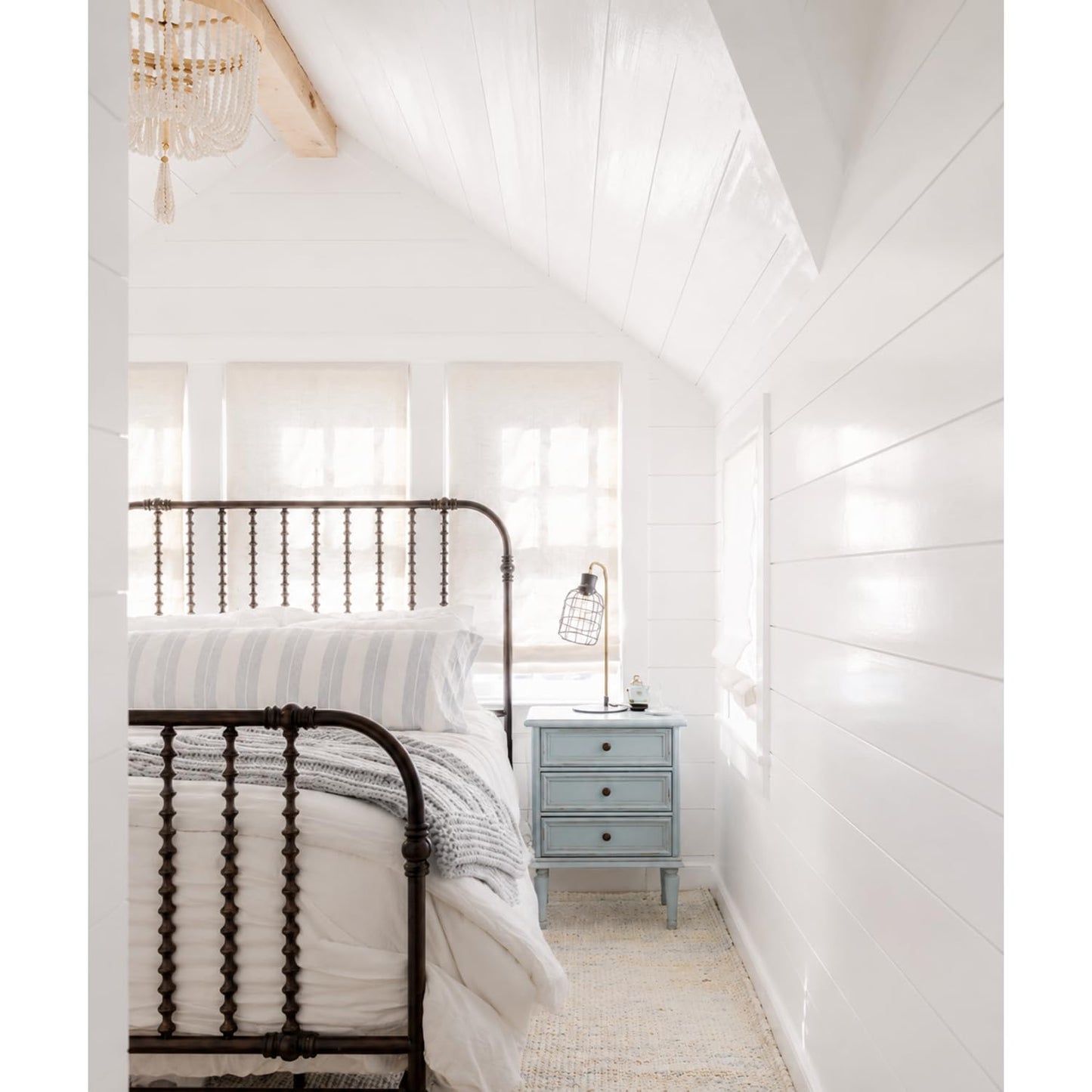 Geelin Shiplap Peel and Stick Panels for Walls Self Adhesive PVC Slat Wall 15.75"x 118" Panel Peel and Stick Wallpaper Backsplash Soundproof Wall Panels for Bedroom Living Room Decor Ceiling