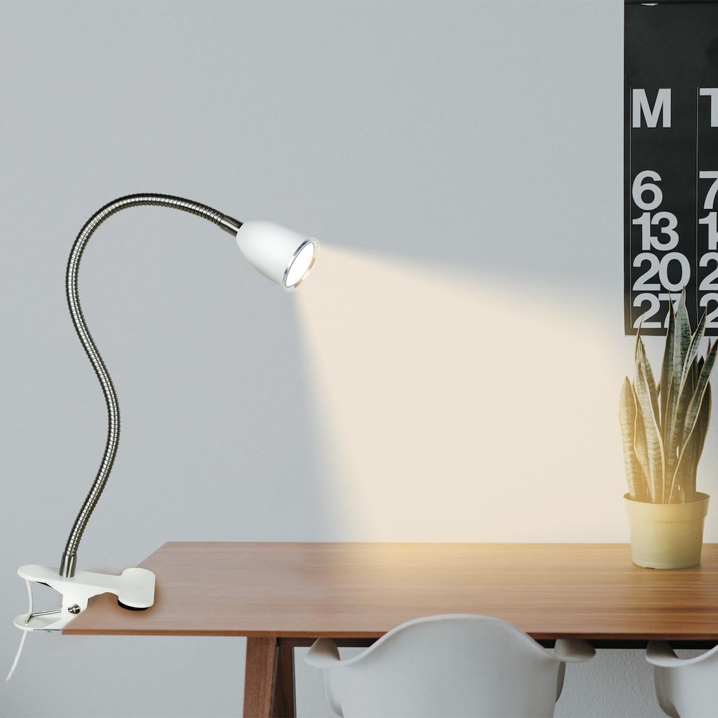 Desk lamp Eye-Caring Table Lamps, 360°Rotation Gooseneck Clip on Lamp Reading Light, Portable Reading Book Light, Clamp Light, Study Desk Lamps for Bedroom and Office Home Lighting (White with Dimme)