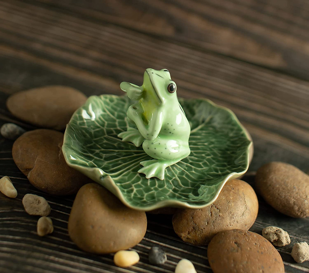 BestySuperStore 2" Dark Green Frog On 4" Wide Lotus Leaf Ceramic Incense Stick Holder Artistic Collectible Figurine for Adult Collectors Interior Accent Gift Handcrafted Porcelain Home Room Decor