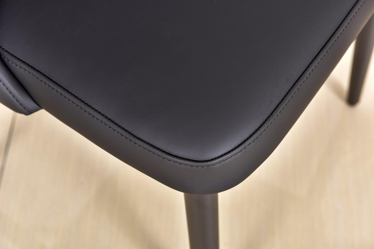 WilliamRock Deluxe Dining Chair: Luxurious Faux Leather, Sturdy Metal Legs, assembles in 5-8 Minutes. Ergonomic Comfort for Dining, Living Rooms, Studies, and Meeting Rooms (Black)