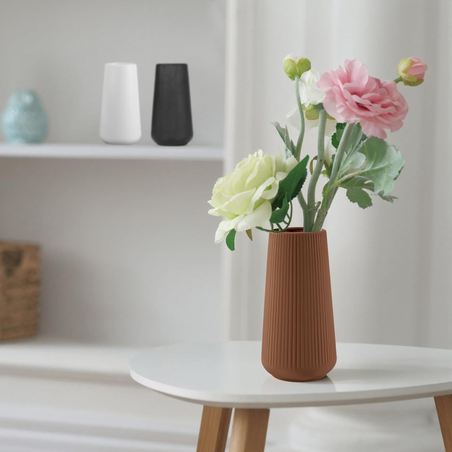 Caramel Ceramic Vase, GUKJOB Small Cute Flower Vase for Pampas Grass, Home, Living Room, Dining Table, Farmhouse, Office Decor, Bedroom, Table, and Kitchen Shelf (Caramel)