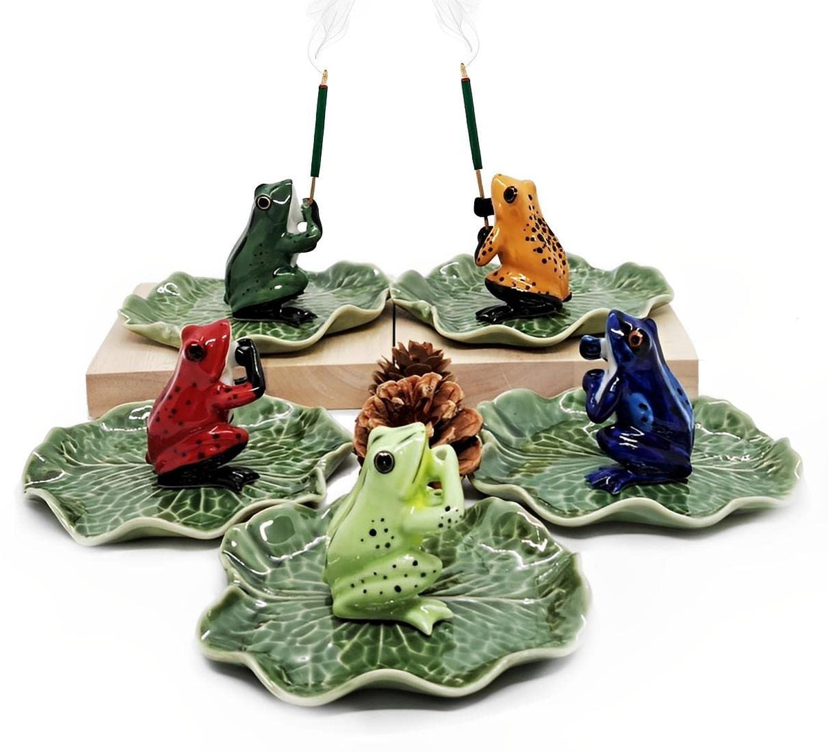 BestySuperStore 2" Dark Green Frog On 4" Wide Lotus Leaf Ceramic Incense Stick Holder Artistic Collectible Figurine for Adult Collectors Interior Accent Gift Handcrafted Porcelain Home Room Decor