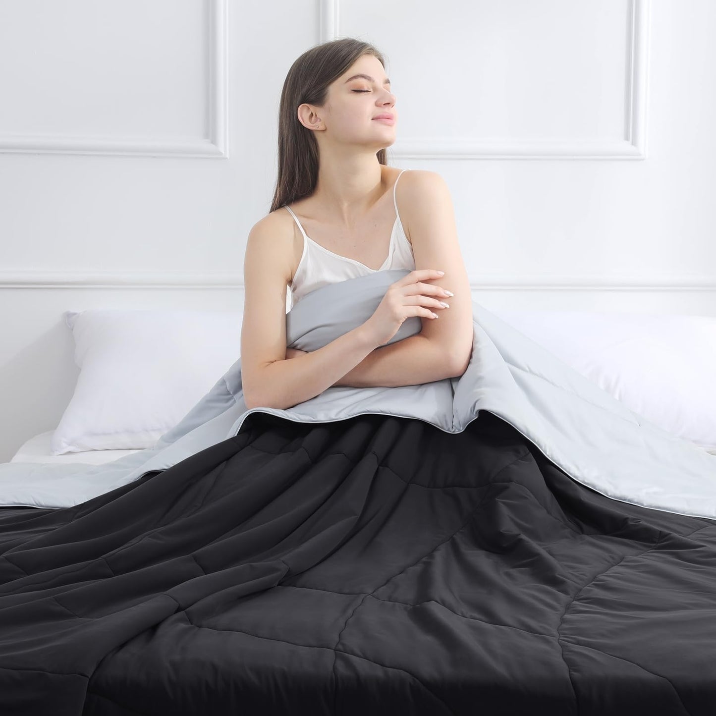 Elegear Revolutionary Cooling Comforter Queen Size, Arc-Chill 3.0 Cool Tech Double-Sided Cooling Blanket for Hot Sleepers & Night Sweats Q-max>0.5, Lightweight & Breathable Summer Comforter Black/Gray