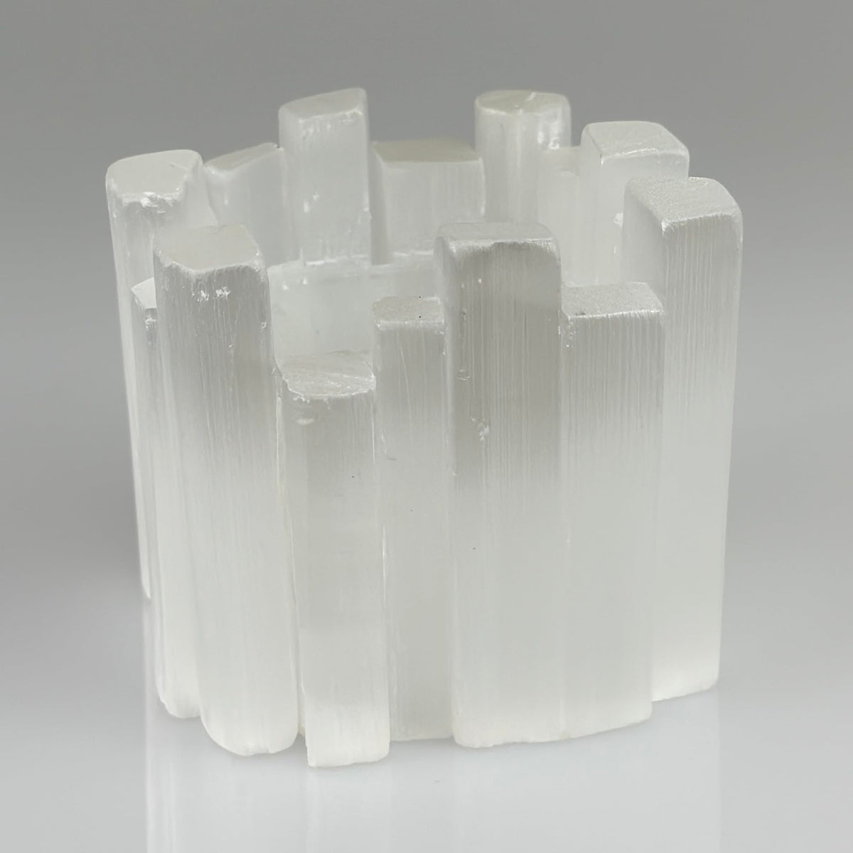 Selenite Candle Holder - Healing Crystal Tealight Holder for Meditation Tranquility & Energy Balance - Square Irregular Selenite Lamp Crystal for Healing Stone