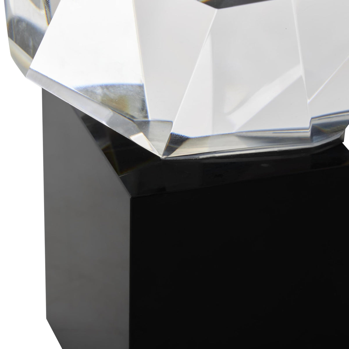 Deco 79 Glass Abstract Decorative Sculpture Cut Stone Inspired Home Decor Statue with Black Base, Accent Figurine 4" x 4" x 7", Clear