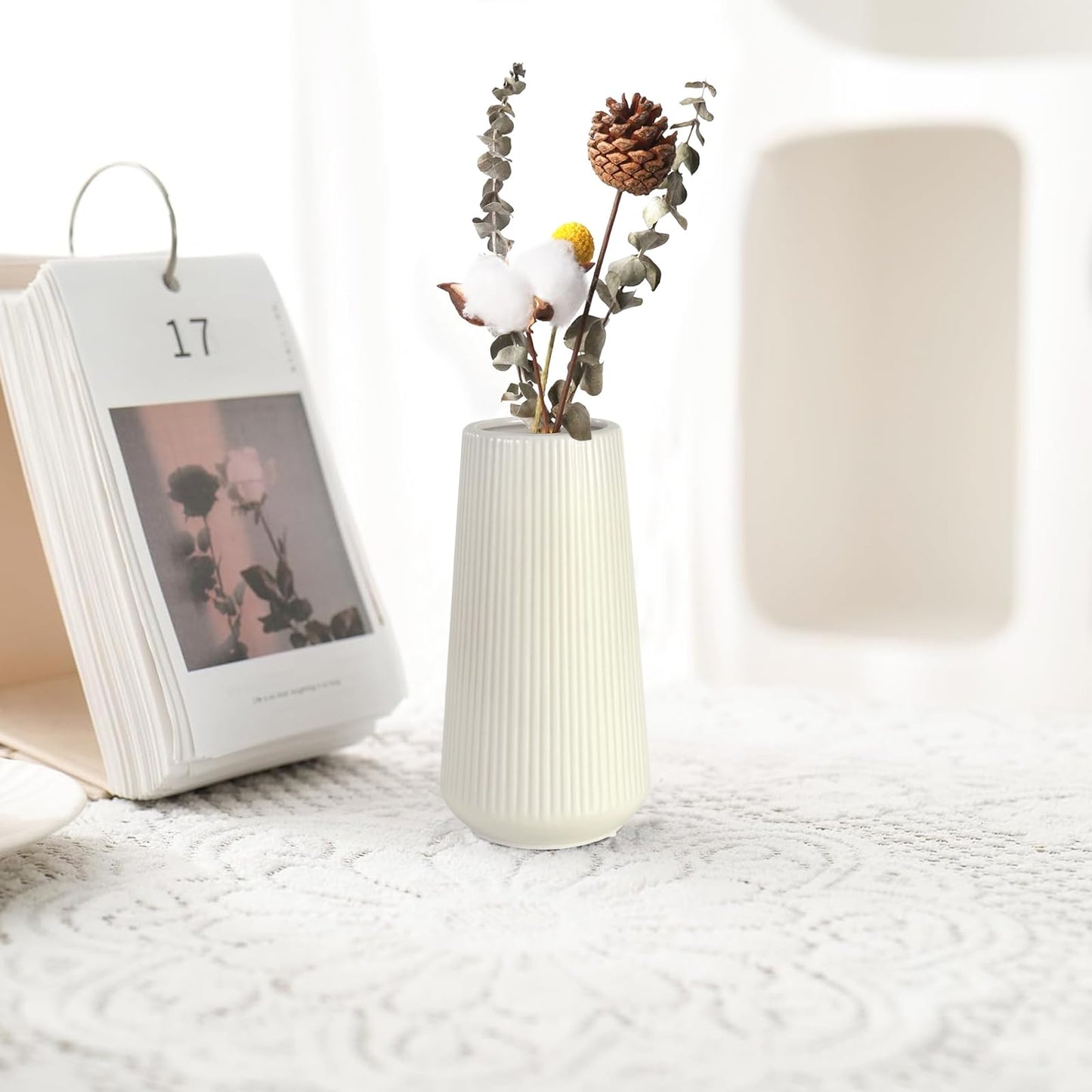 Beige Ceramic Vase, GUKJOB Small Cute Flower Vase for Pampas Grass, Home, Living Room, Dining Table, Farmhouse, Office Decor, Bedroom, Table, and Kitchen Shelf (Beige)