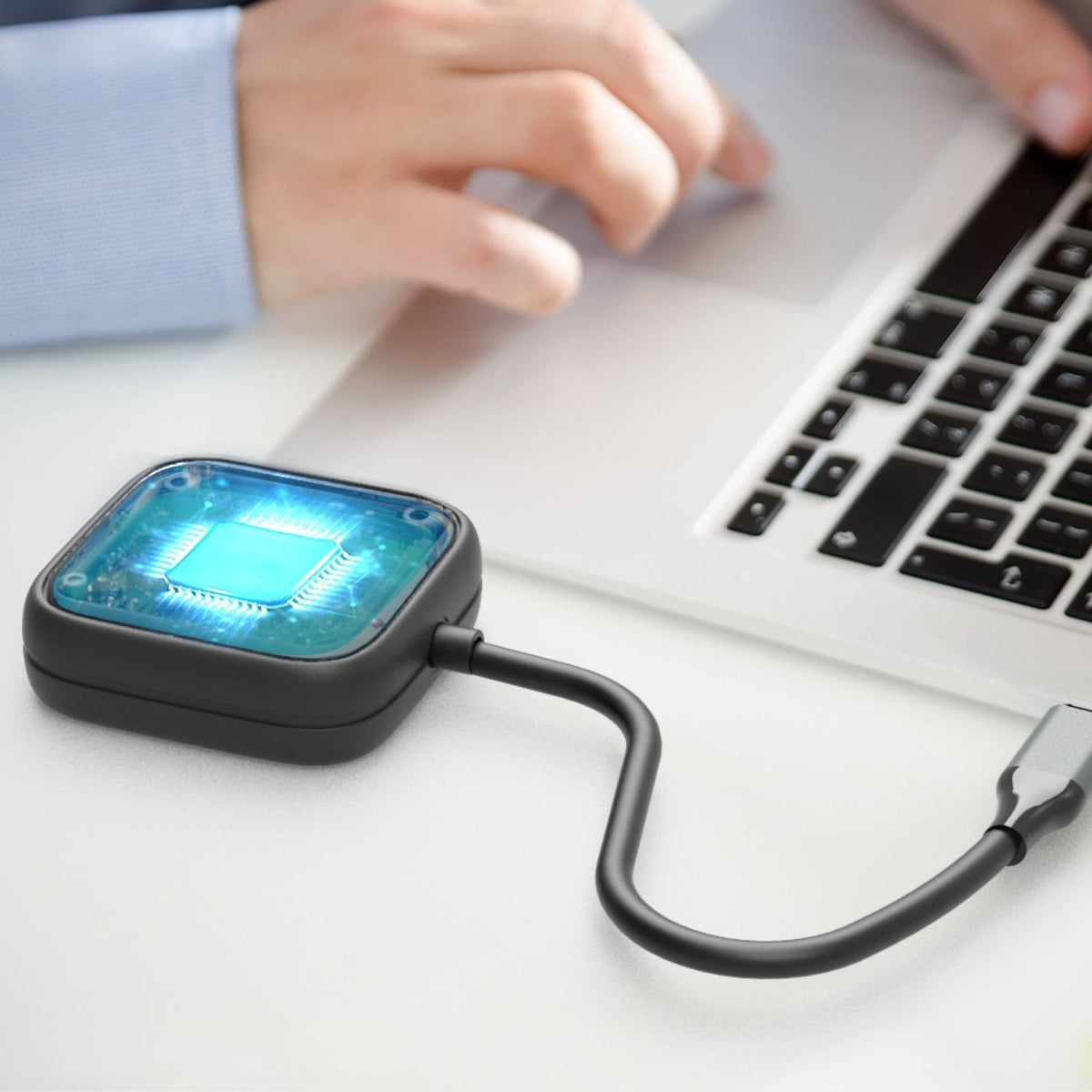 ClonerAlliance Screen-Cloner Dongle, 1080p@60fps Screen Recording with Hardware-Based encoding, capturing All Desktop Content and Audio. Compatible with Windows and Mac.