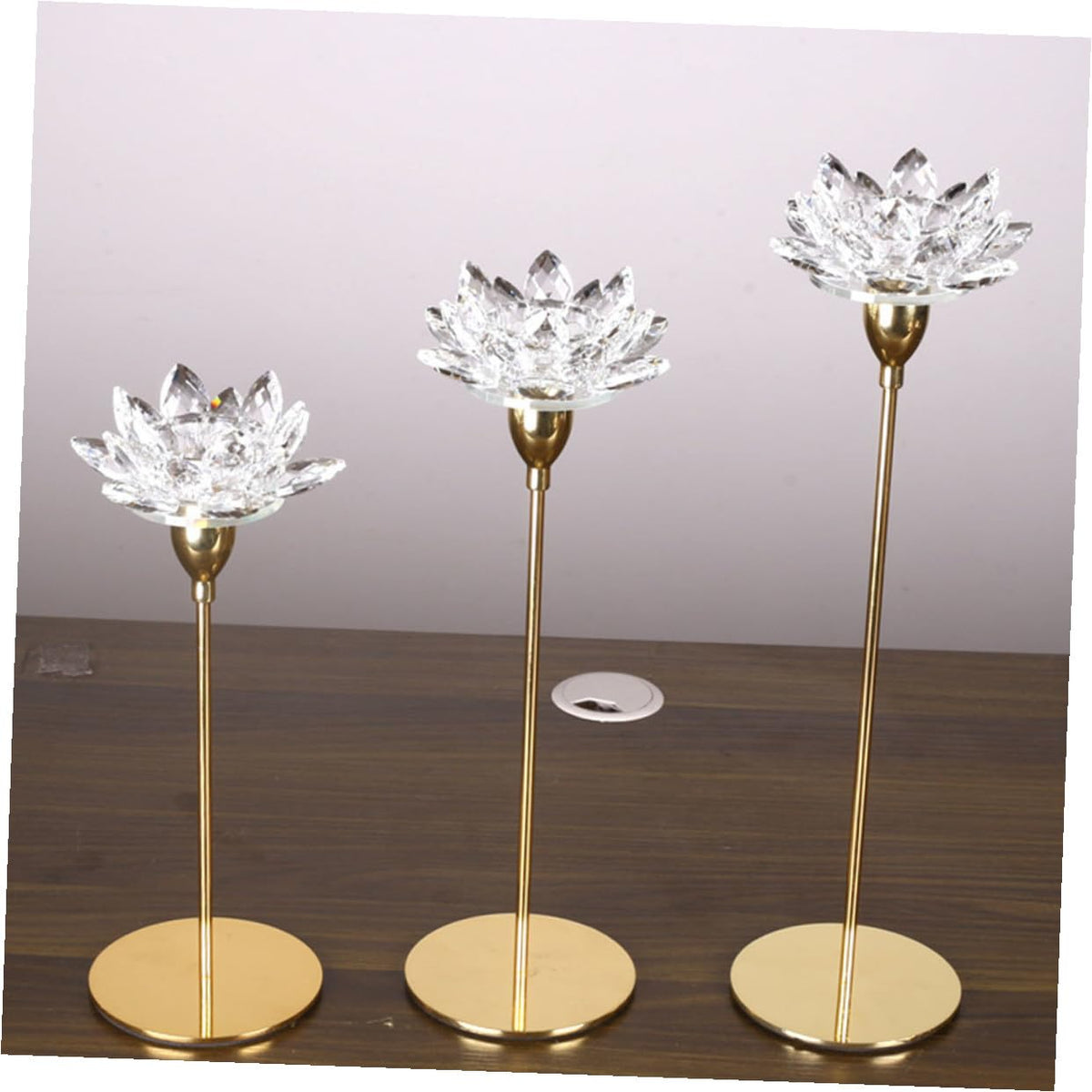 GETAJGHSD Crystal Lotus Candlestick Holder, Small Metal Candle Stand Gold Finish, Decorative Romantic Candleholder for Dining Room and Wedding Décor