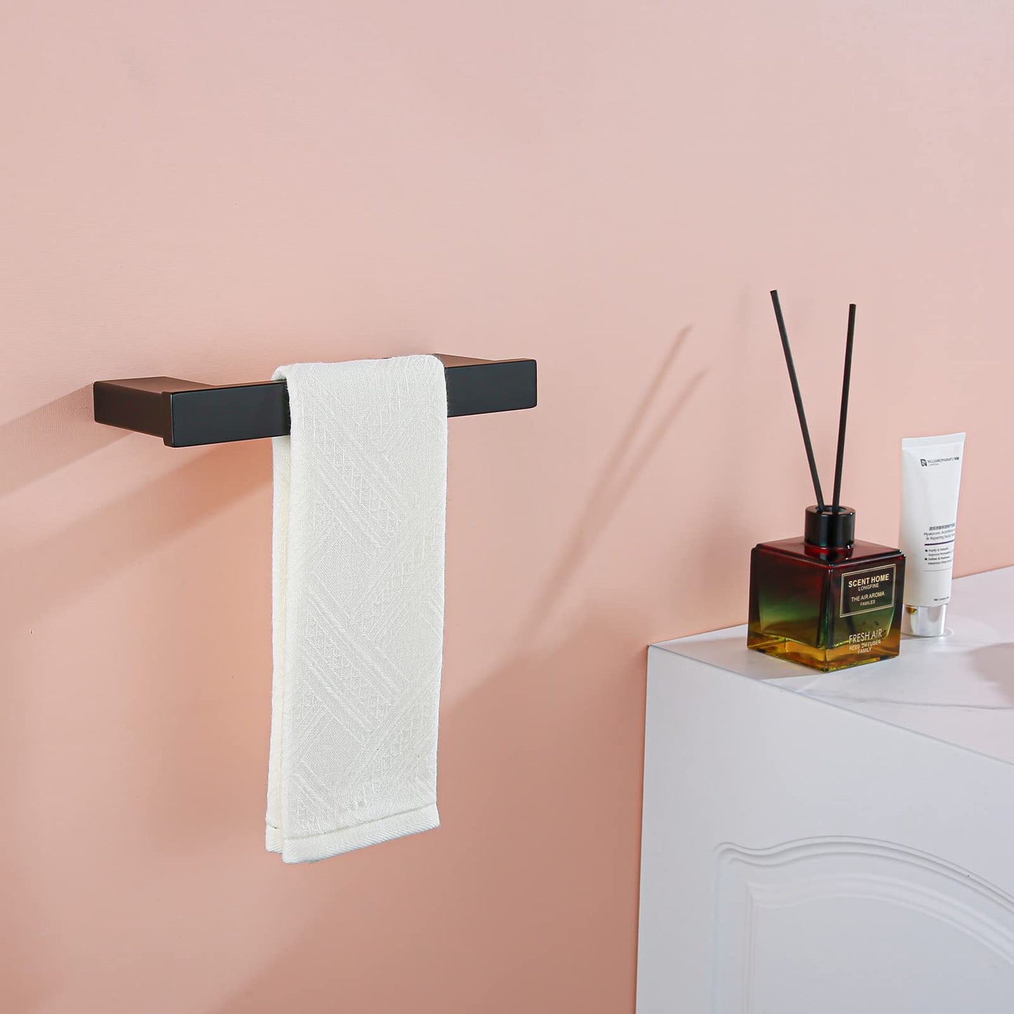 RANDOM 9 Inch Matte Black Towel Bar Bathroom Modern Hand Towel Holder Kitchen Rag Towel Rack Wall-Mounted Suitable for Bathroom,Shower Room,Wardrobe Cloakroom and Garage Towel Rod.96009-2-9MB