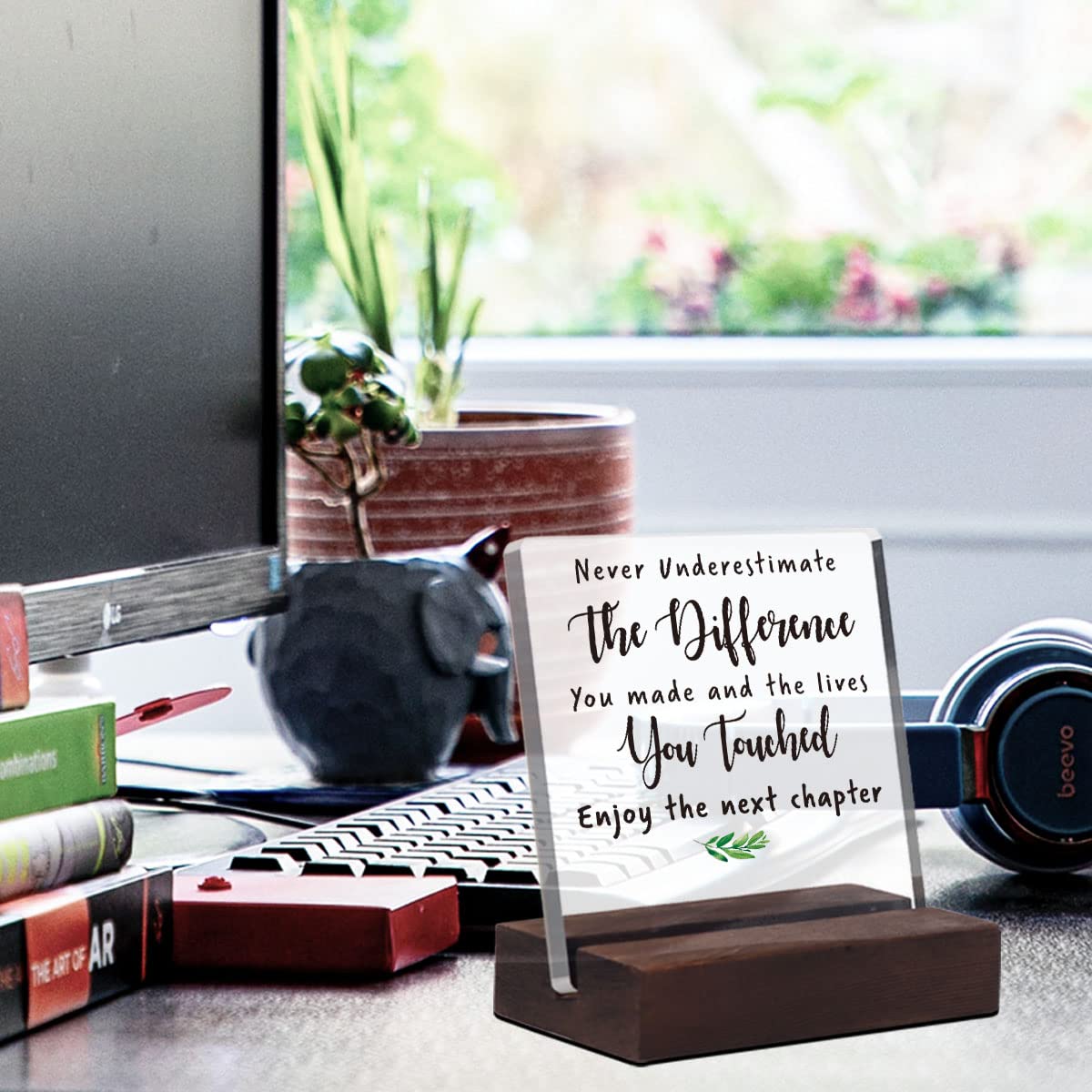Office Gifts for Women Men Coworker Leaving Farewell New Job Retirement Gifts for Woman Employee Appreciation Gifts for Boss Leader Colleague Friends Principal Teacher Office Acrylic Desk Sign