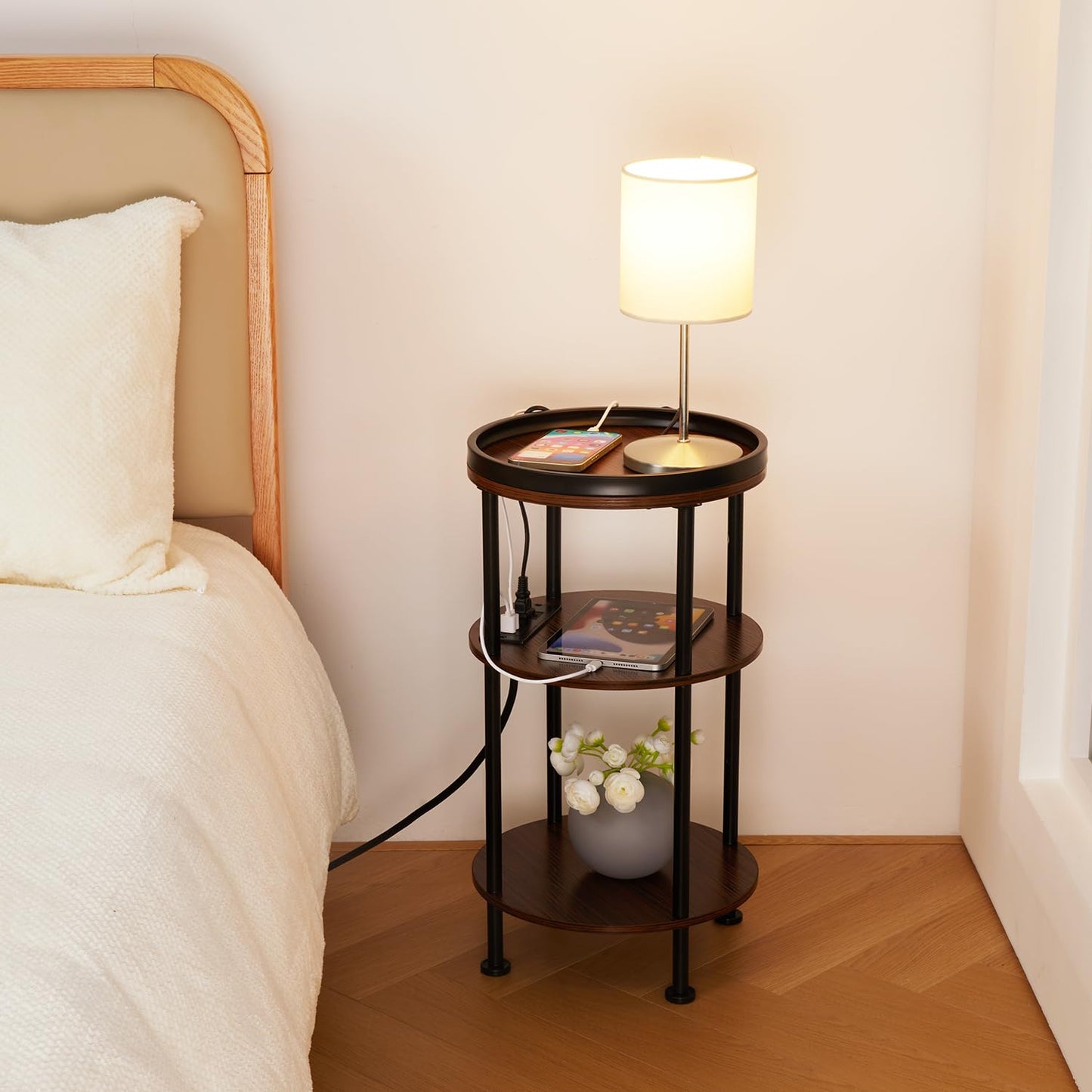 Small Round Side Table with Charging Station for Small Spaces, 3-Tier Accent Table with USB Ports & Power Outlets, Sofa Corner Tea Table for Living Room Nightstand Bedroom Apartment (USB, Cherry)