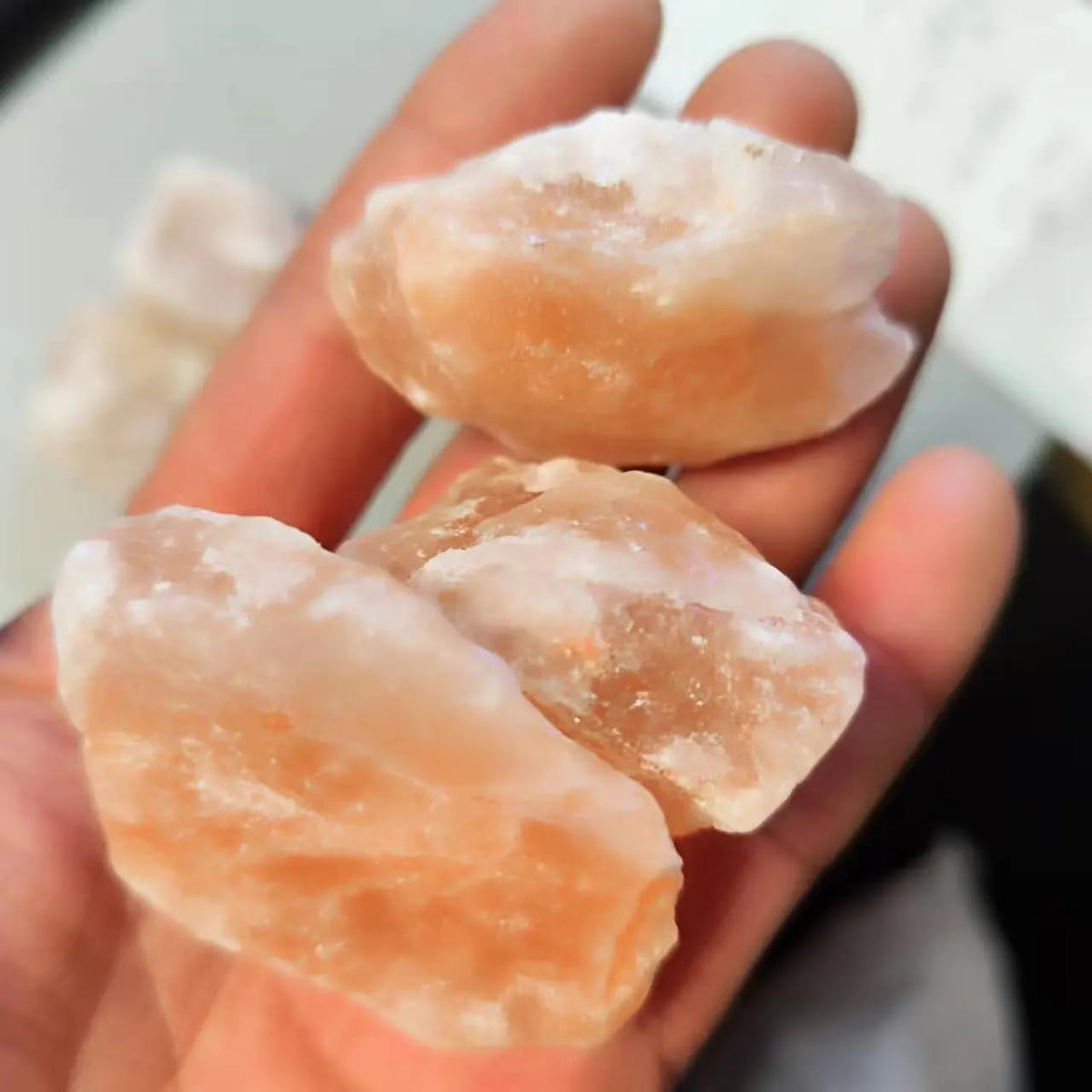 Natural Rock Salt Orange Halite Stone Crystal Stone Home Decoration Stone