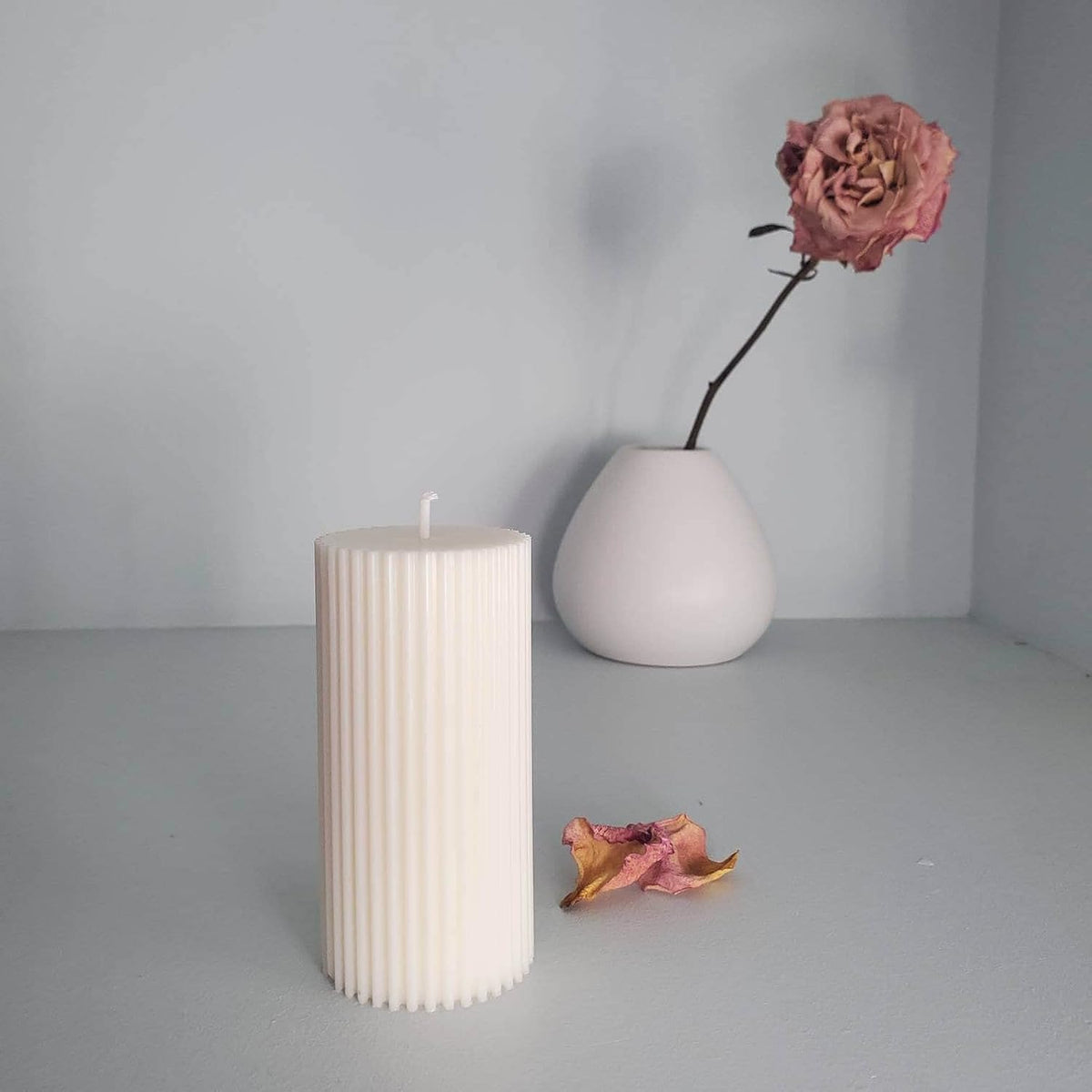 2 Pack Ribbed Pillar Soy Wax Scented Candle for Home Decoration Birthday Wedding Christmas (Ribbed Pillar Candle White)