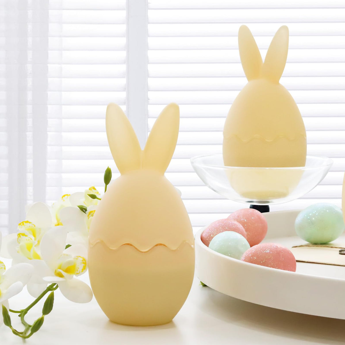 Vanilla Scented Candle, Bunny Spring Home Decor, Indoor Easter Decoration for Table Centerpiece, Gift for Women