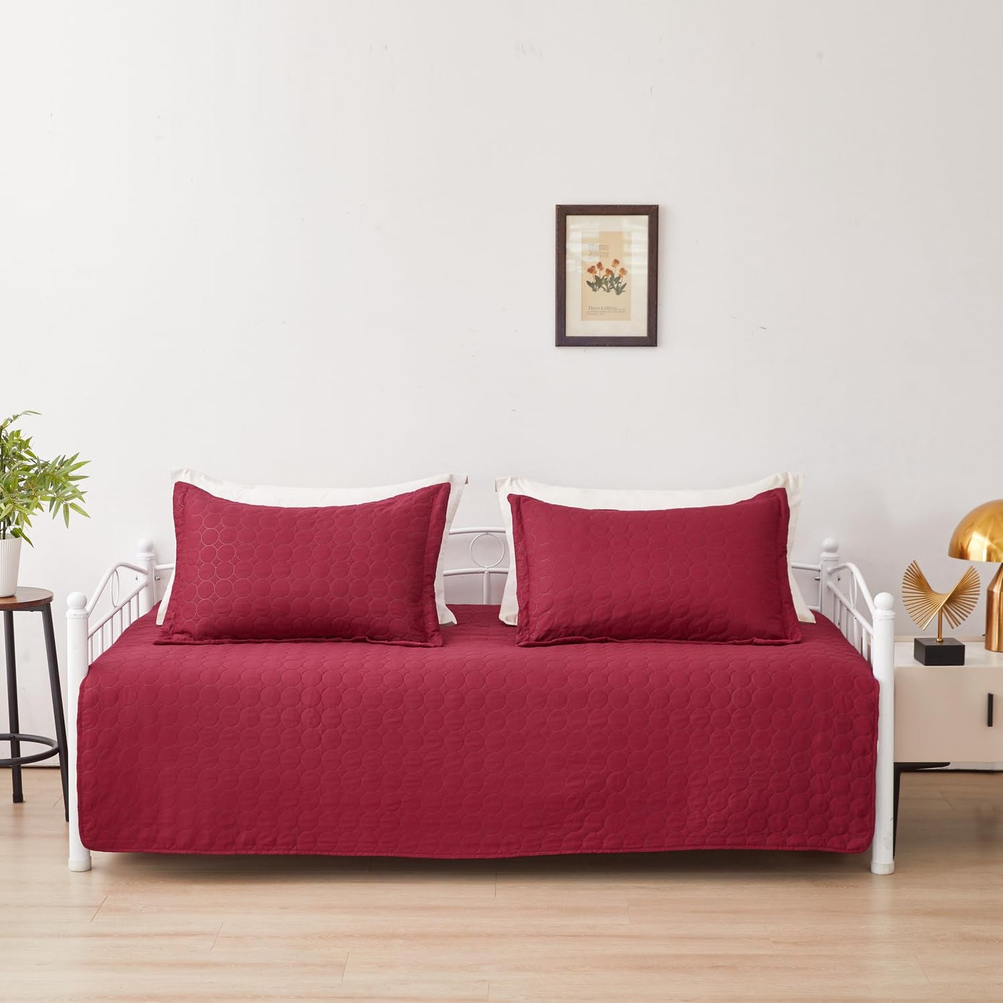 Jarson 3 Pcs Burgundy Sofa Daybed Cover Set Twin Size Daybed Bedding Double Sided Bed Set All Season Cozy Bedding Solid Color Classic Design Daybed Quilt Set with Matching Shams,39"x75"