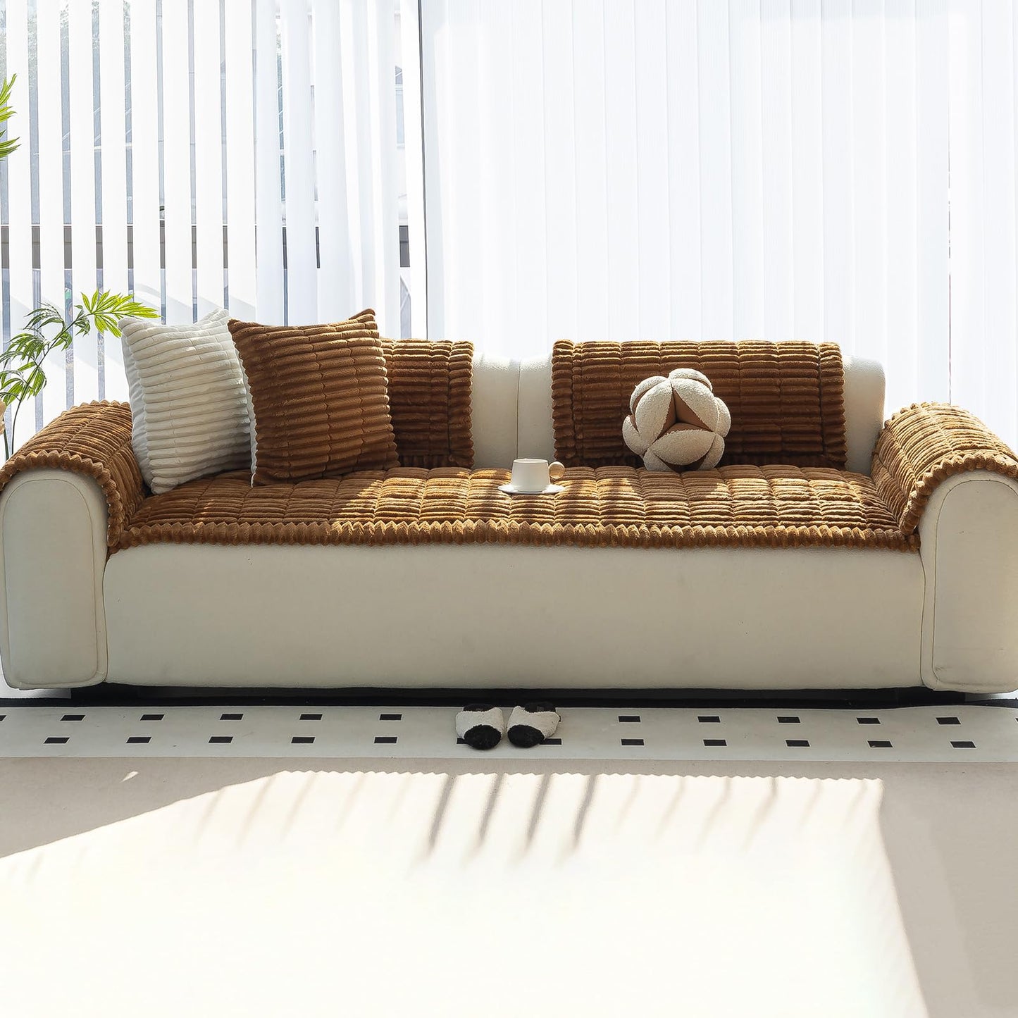 MDSASFD Sofa Couch Cover, Sofa Covers for Dogs Washable, Non-Slip Striped Sofa Slipcovers for Sectional Sofa, Sofa Cover Furniture Protector for L Shaped(Light Brown, 27.6"x 27.6")