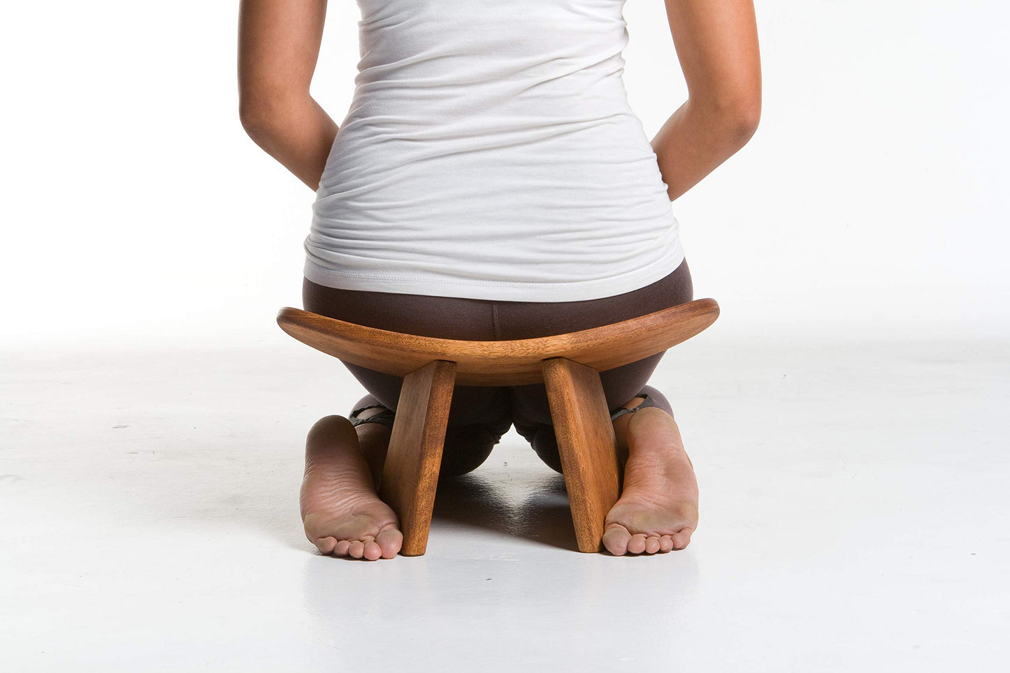 BLUECONY Meditation Bench IKUKO Original, Portable Version with Bag, Locally Handmade Yoga Exercise Wooden Kneeling Ergonomic Seiza Seat - Dark Walnut, Low Height (6" or 16 cm)