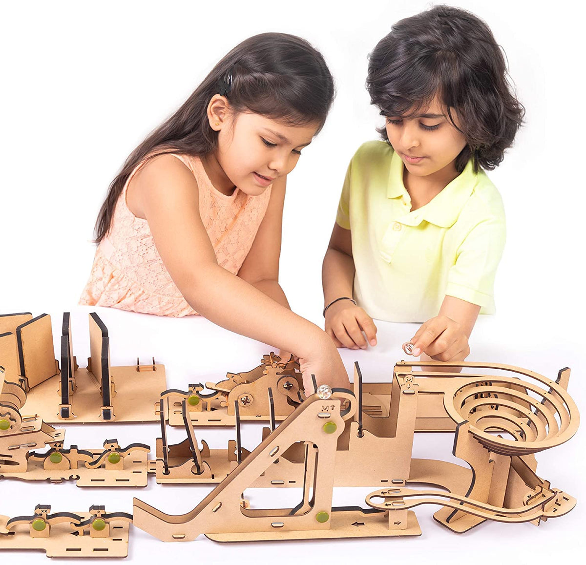 Smartivity Chain Reaction Engineering, STEM Learning Toy Construction Kit for Kids Ages 8 and Up