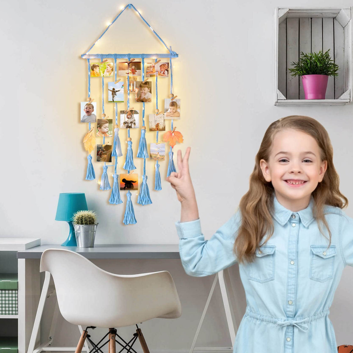 Homecor Hanging Photo Display Wall Decor, Blue Macrame Hanging Boho Room Bedroom Decor, Picture Frame Collage with Light & 30 Clips, Christmas Teenage Teen Girl Gifts Ages 10 11 12 13 14 Years Old