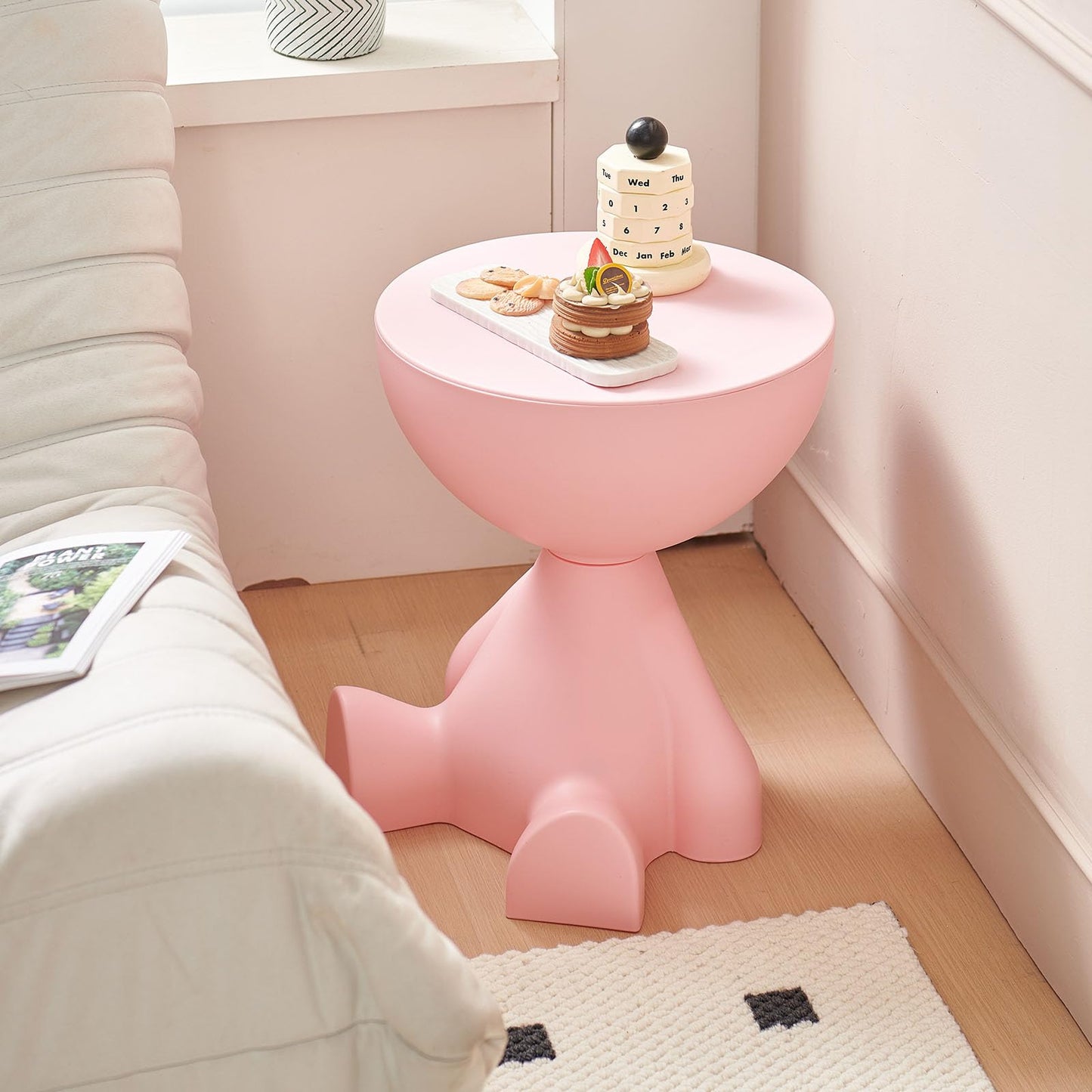 Side Table, Circle Coffee Tables, Sofa Table Nightstand, Small End Tables Accent Balcony Office, Modern Bedside Home Decor for Living Room, Bedroom, Small Spaces, Easy Assembly (Pink)