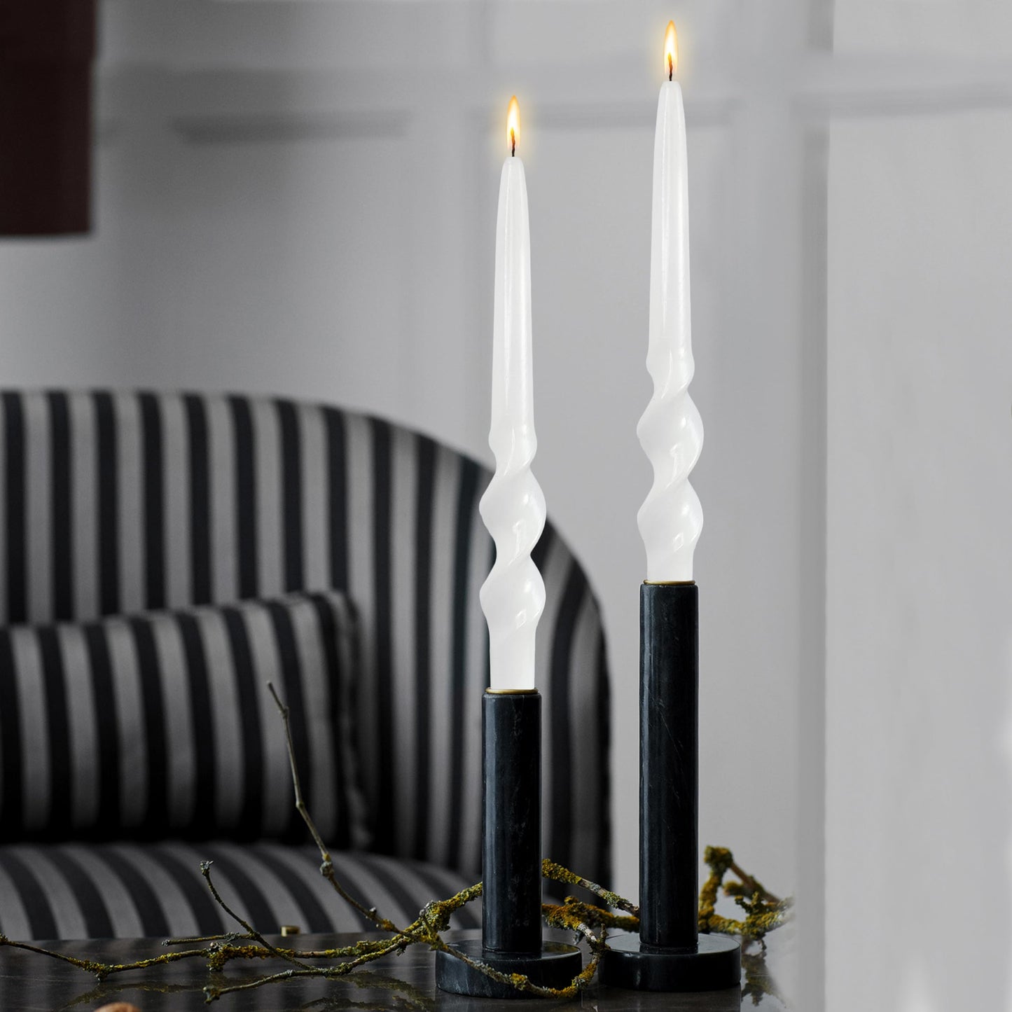 White Taper Candles Twisted Candles Sticks Long Spiral Candlesticks Unscented Candles Smokeless Candle for Wedding Party Dinner Home Decoration