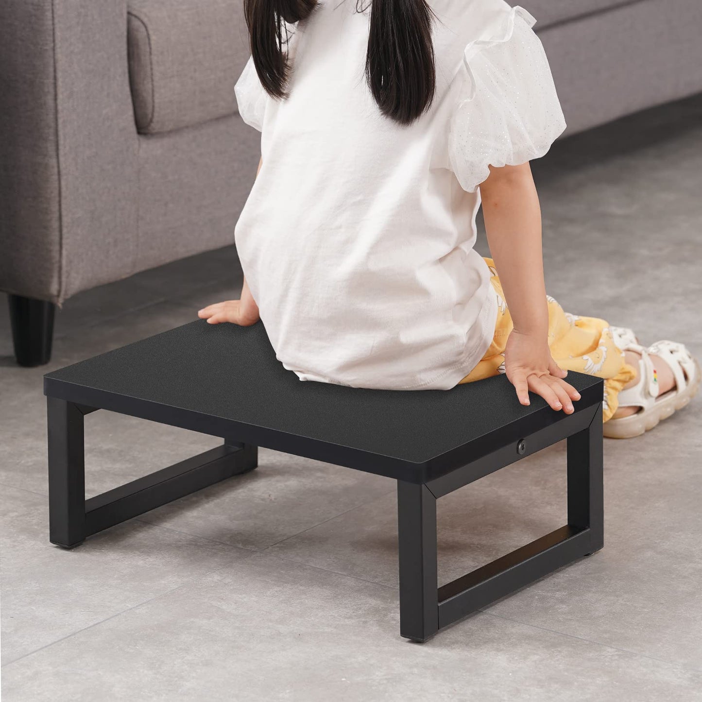 Snughome Wooden Step Stools for Adults Kids, Solid Wooden Bedside Step Stool Adults Hold Up to 350 lb, One Step Foot Stool for Kitchen, Bedroom, Living Room, Bathroom - Self-Assembly(Black)