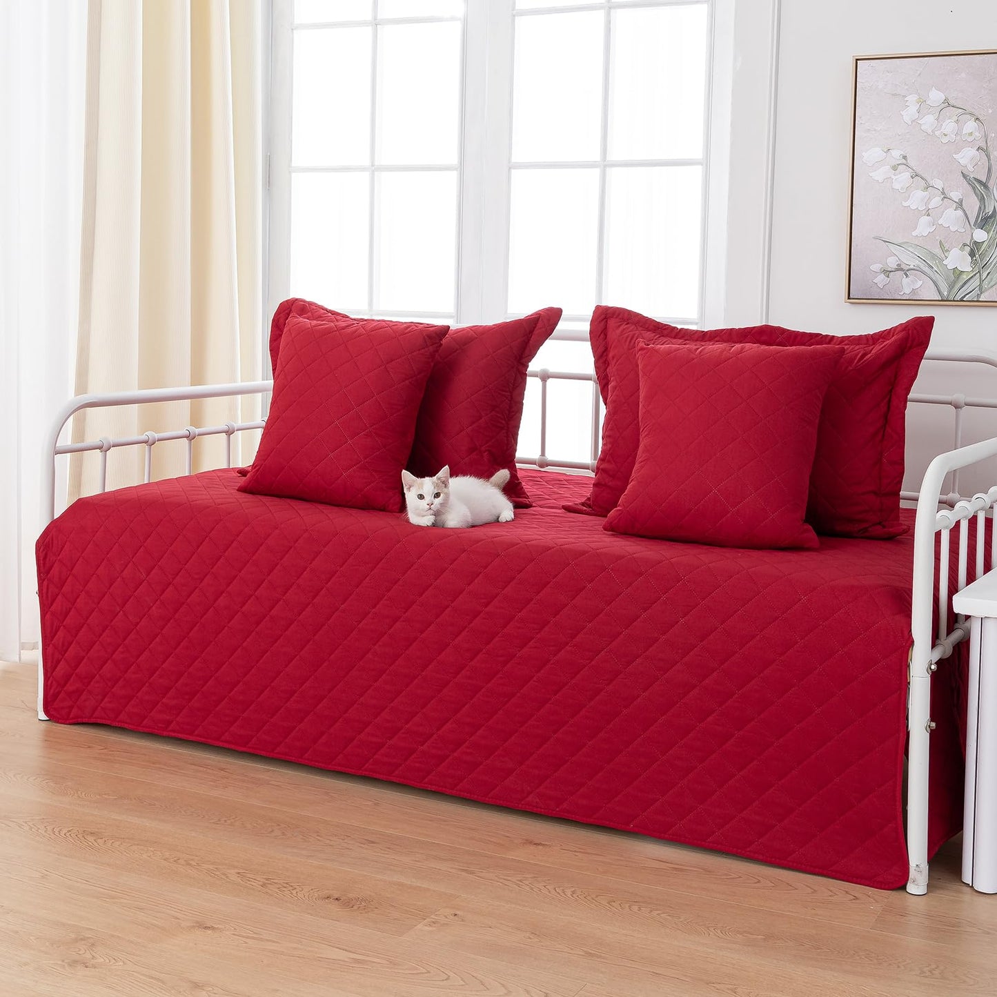 TieyaChkis 5 Piece Daybed Cover Set Twin Daybed Bedding Sets for All Season Lightweight Daybed Comforter with Matching Shams&Decorative Pillows, Double Sided-Quilting Day Bed Cover,39"x75",Red