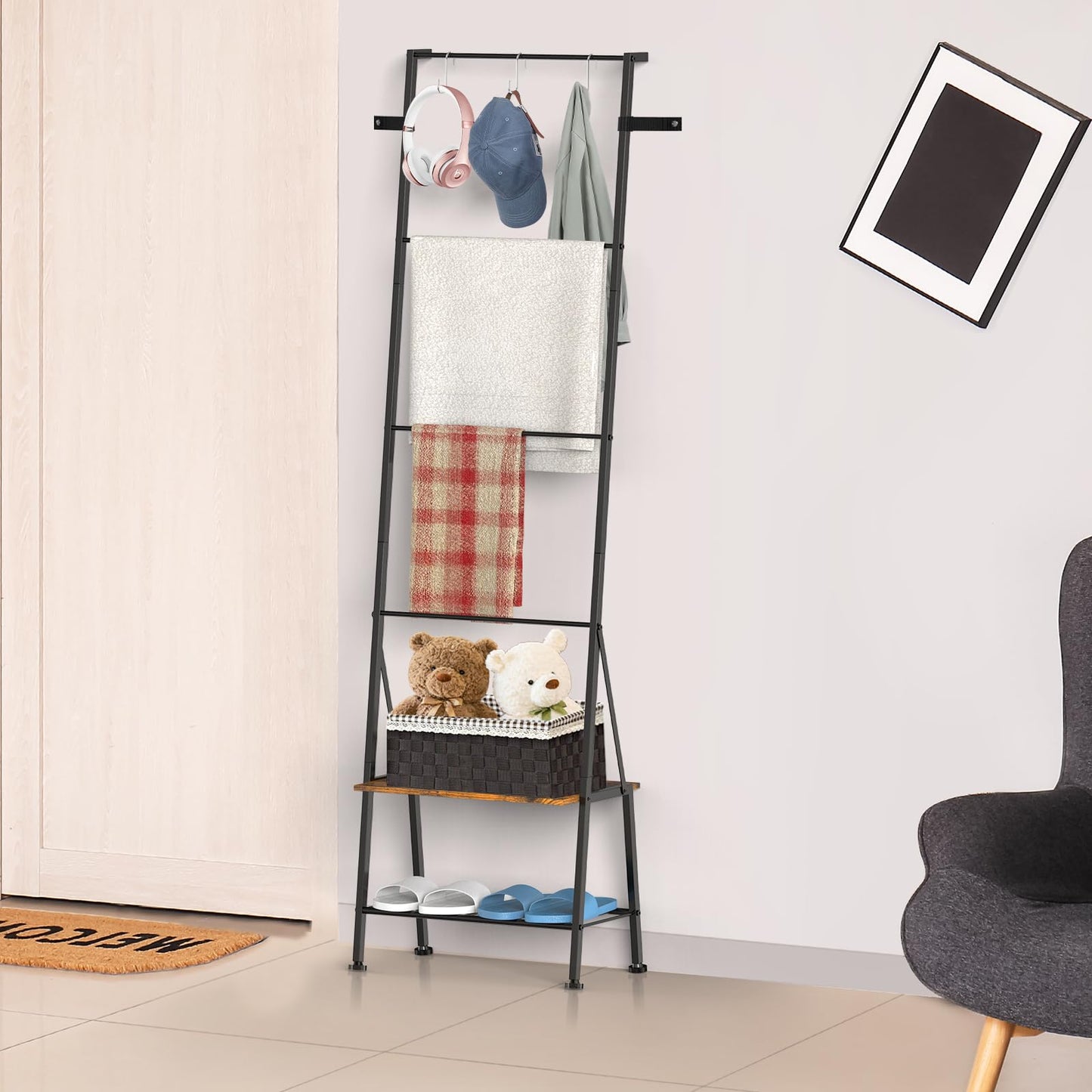 FANSXIVITA Blanket Ladder, 6-Tier Towel Holder with Shelf, Blanket Rack Freestanding, Ladder Shelf with Hooks for Towels Clothes Scarves, Standing Towel Rack for Bathroom Living Room Bedroom, Brown