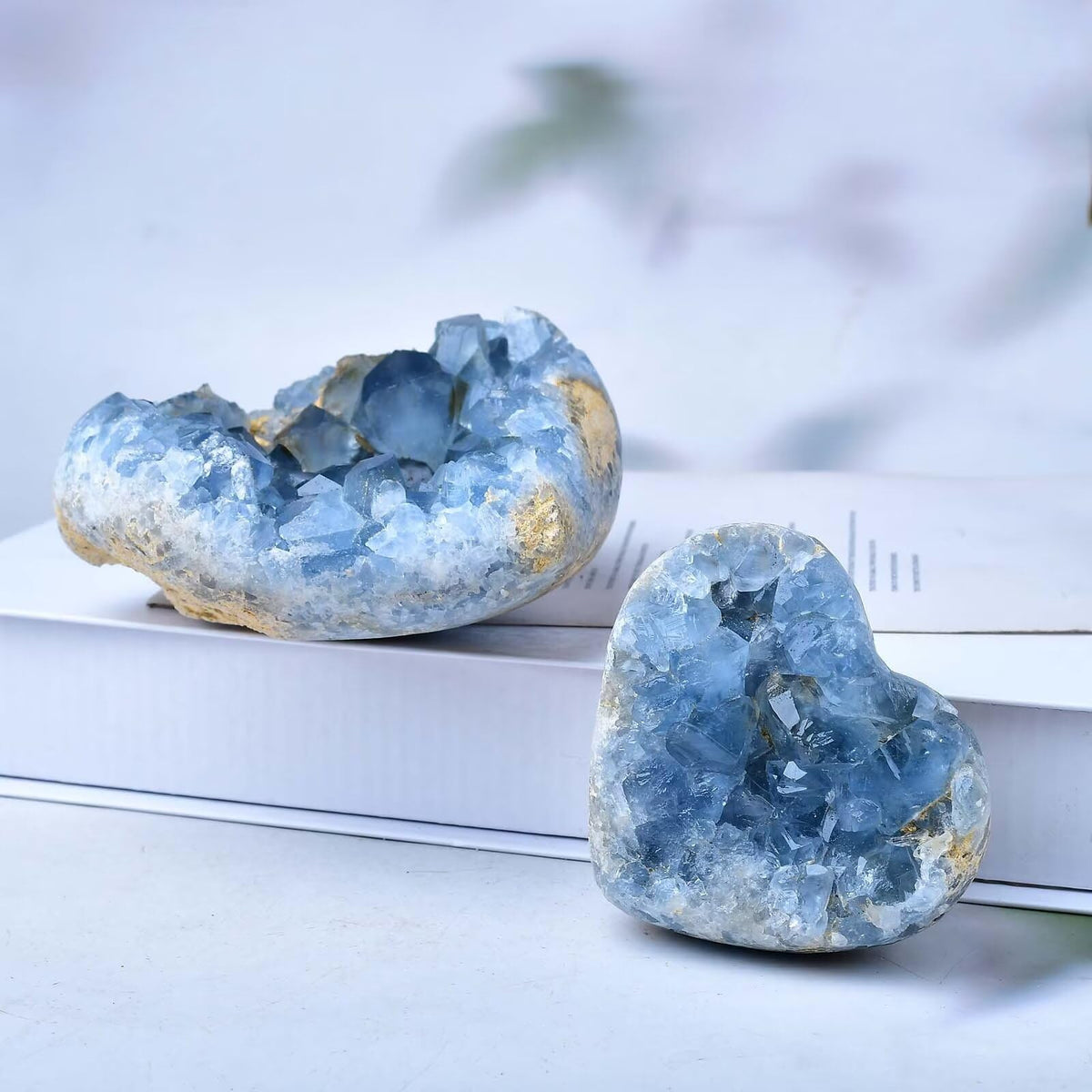 FZBHRO Extra Large Blue Celestite Geode Heart Healing Crystal Stone Collection Mineral Specimen with Stand Home Office Decor 2.2-2.6 Pound