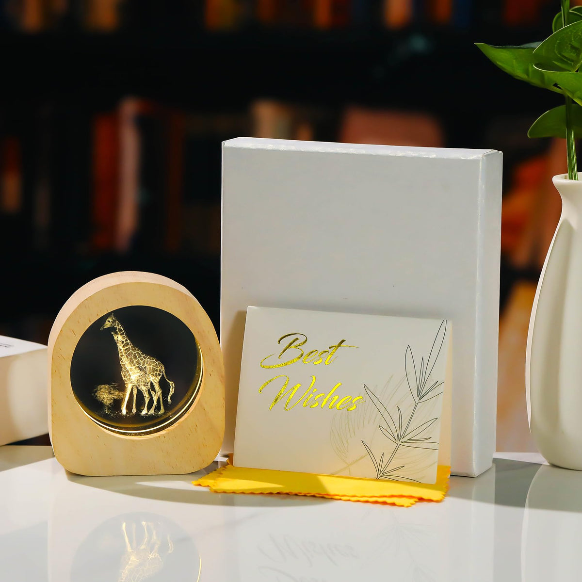 Ornalrist Giraffes Gifts for Women Wood Night Light for Home Decor - 3D Engraved Giraffes Lamp Collectible Figurines Gifts for Mom Friends Giraffe Lovers