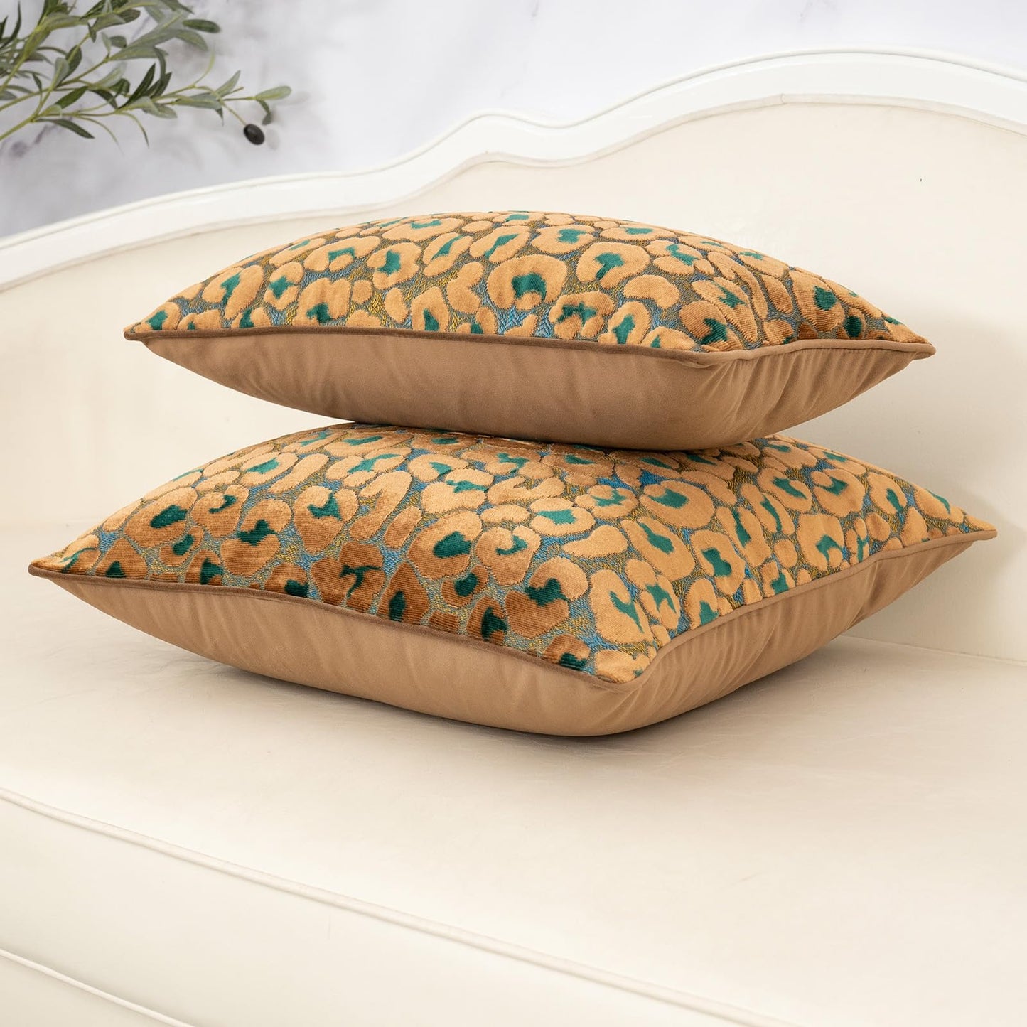 Alerfa Green Brown Floral Throw Pillow Cover 12 x 20 Inch Cut Velvet Rectange Luxury Decorative Lumbar Pillow Cover for Couch Living Room Bedroom