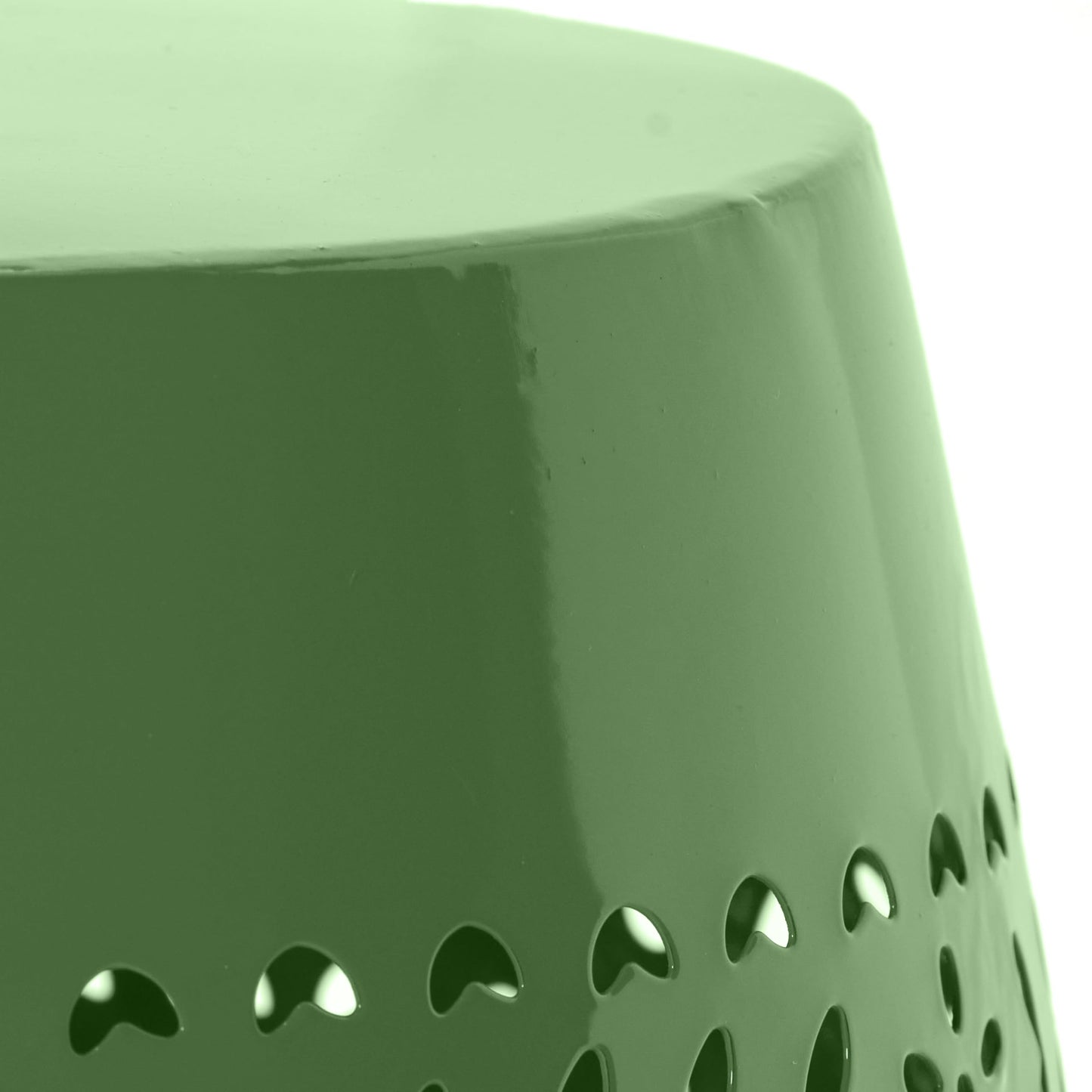 Christopher Knight Home Zoey Small Outdoor Side Table, Lace Cut Iron End Table, Metal Outdoor Stool, Hollow Drum Round Side Table, Decorative Garden Stool with Cutout Design for Patio Balcony, Green