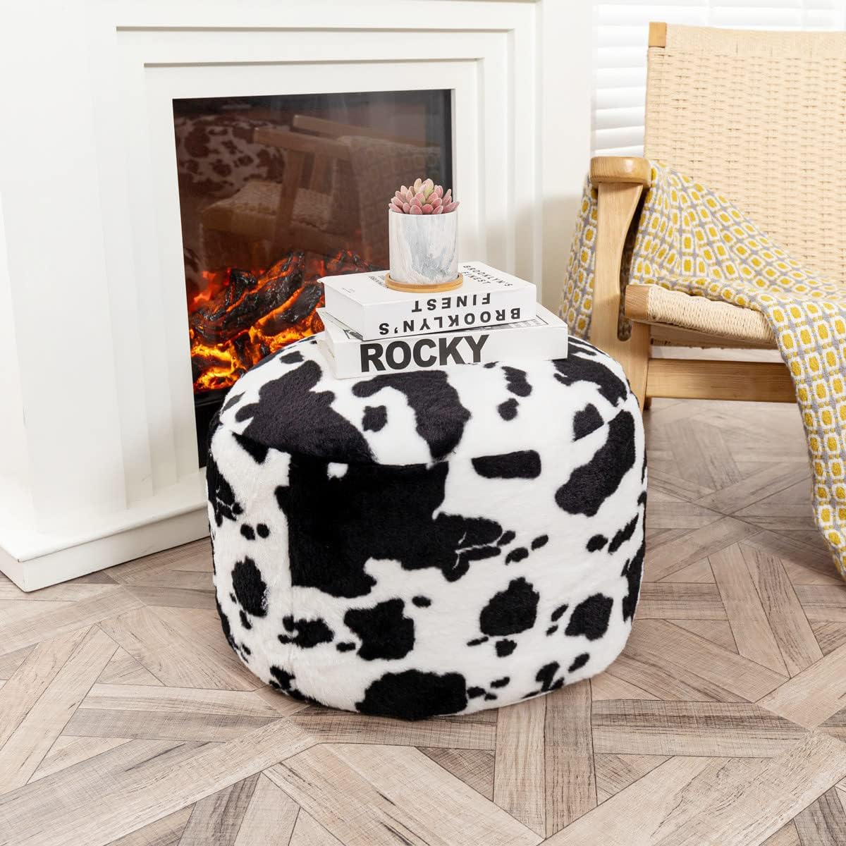 Round Pouf Ottoman 20 x 20 x 14 Inches Boho Poof Home Decor Floor Pouffe Ottoman Foot Rest for Couch Sofa Bean Bag Chairs Living Room Bedroom (Black White Cow Print)